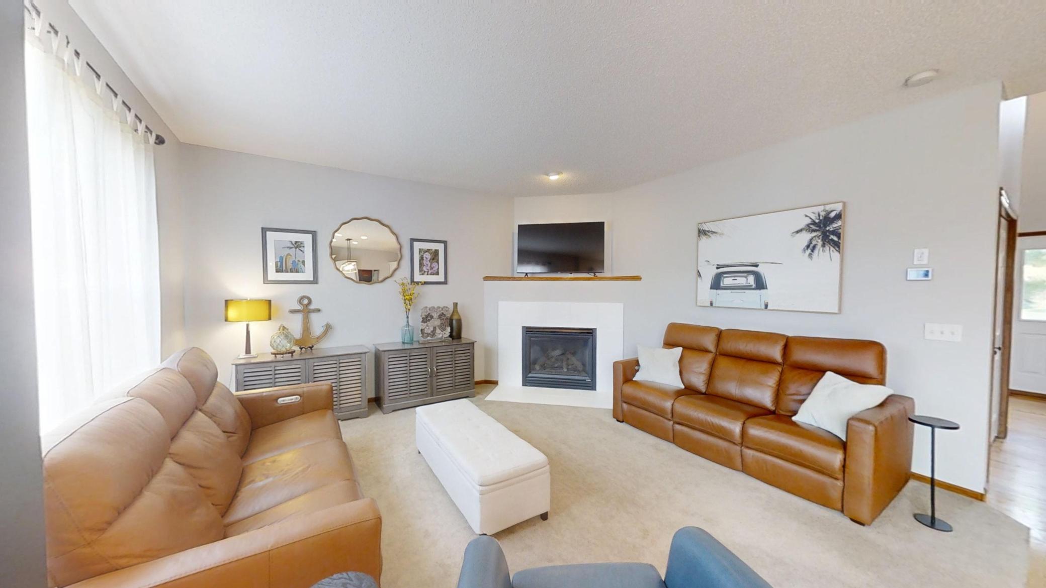 2838 Oak Lawn Drive
