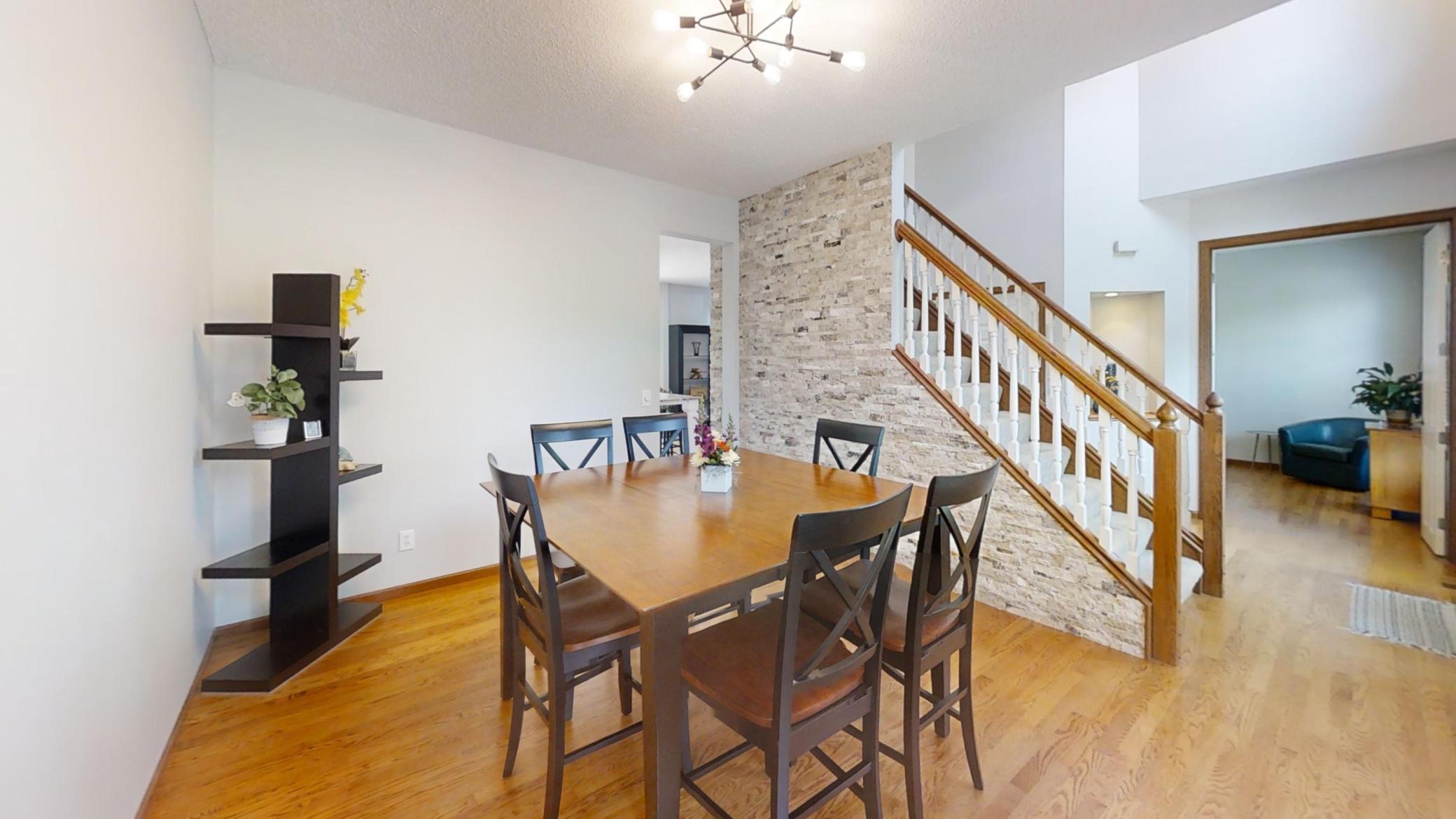 2838 Oak Lawn Drive