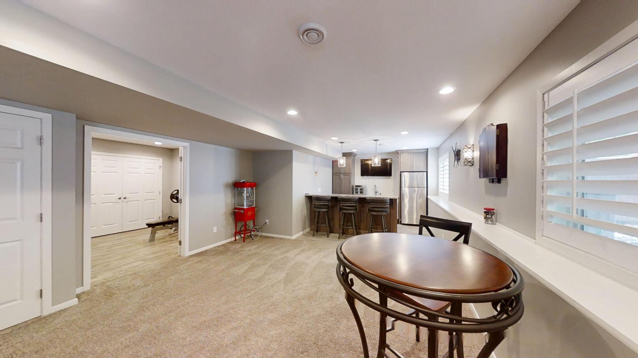 2838 Oak Lawn Drive