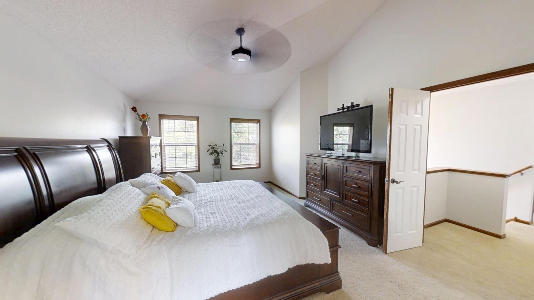 2838 Oak Lawn Drive