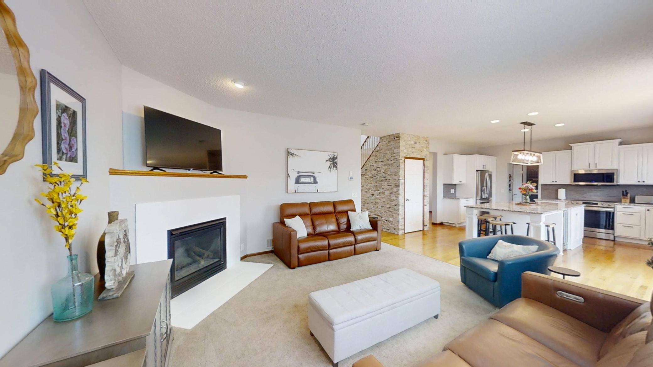 2838 Oak Lawn Drive