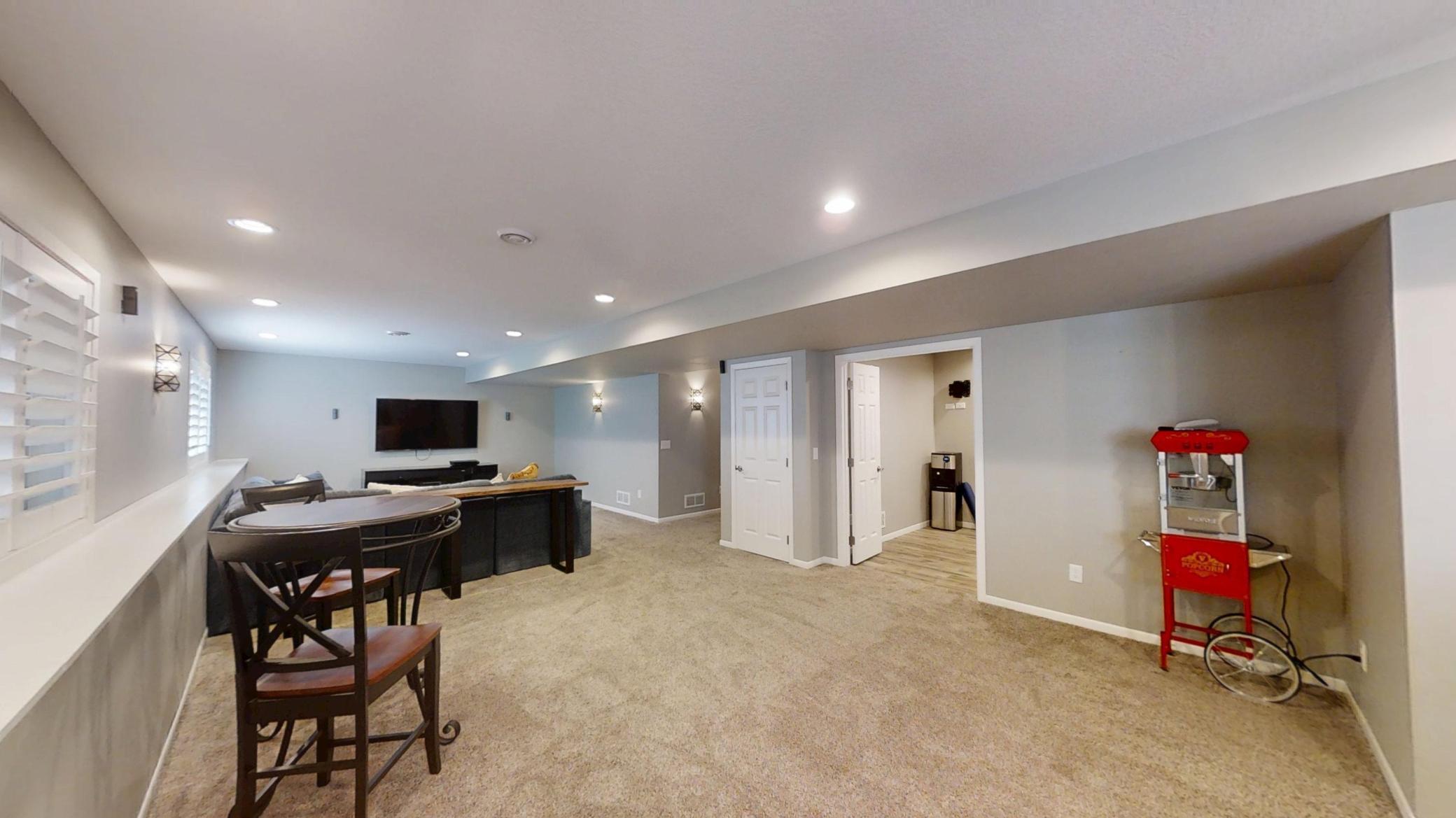 2838 Oak Lawn Drive