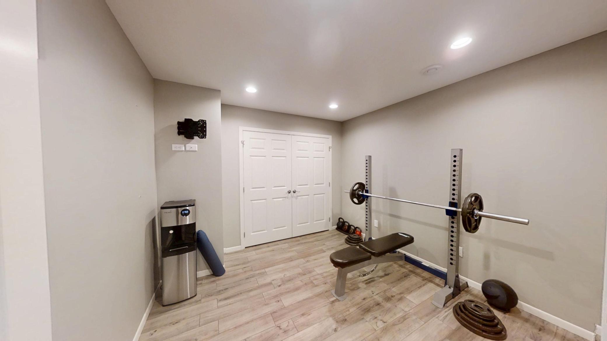 2838 Oak Lawn Drive