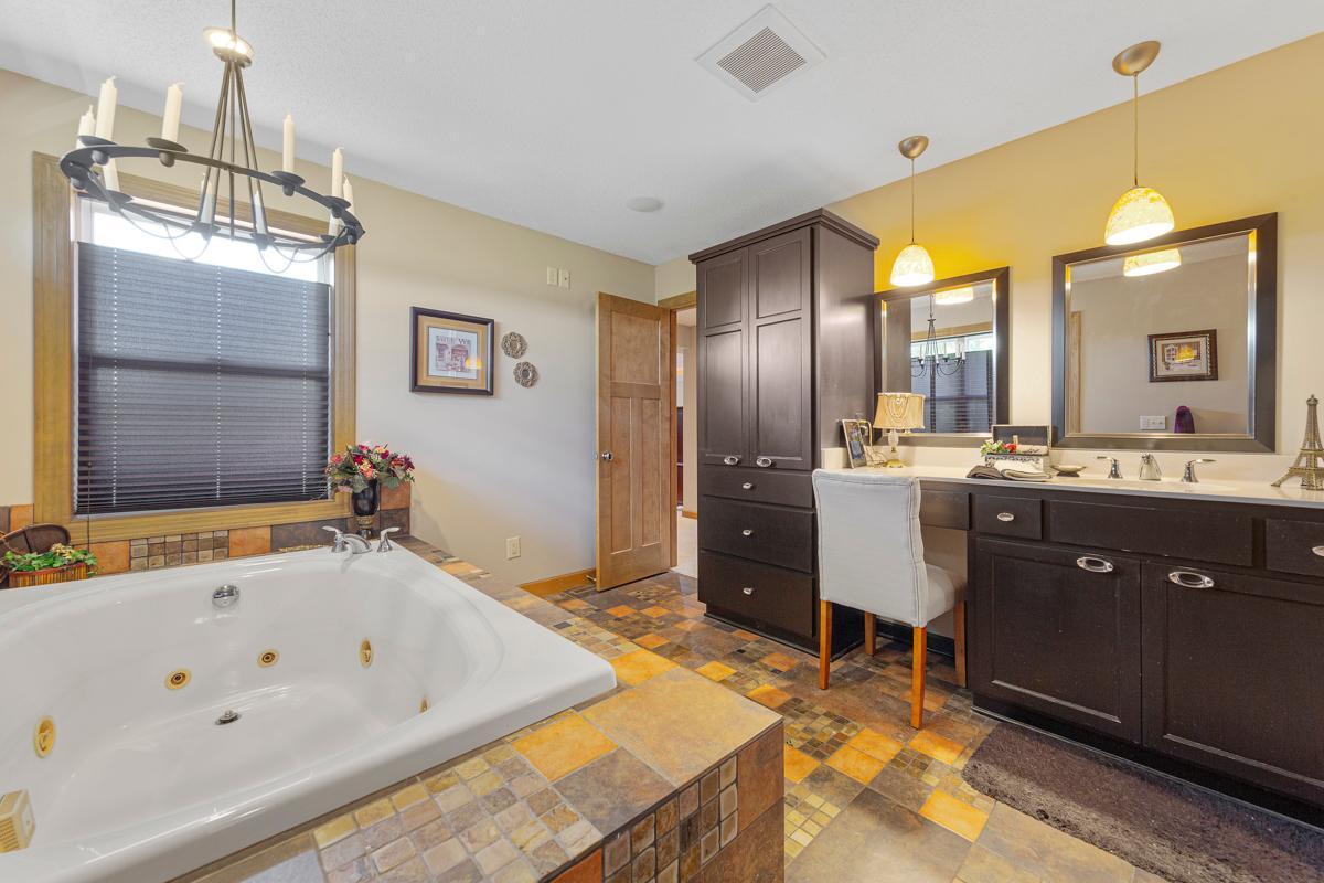 1706 Cannon Valley Drive