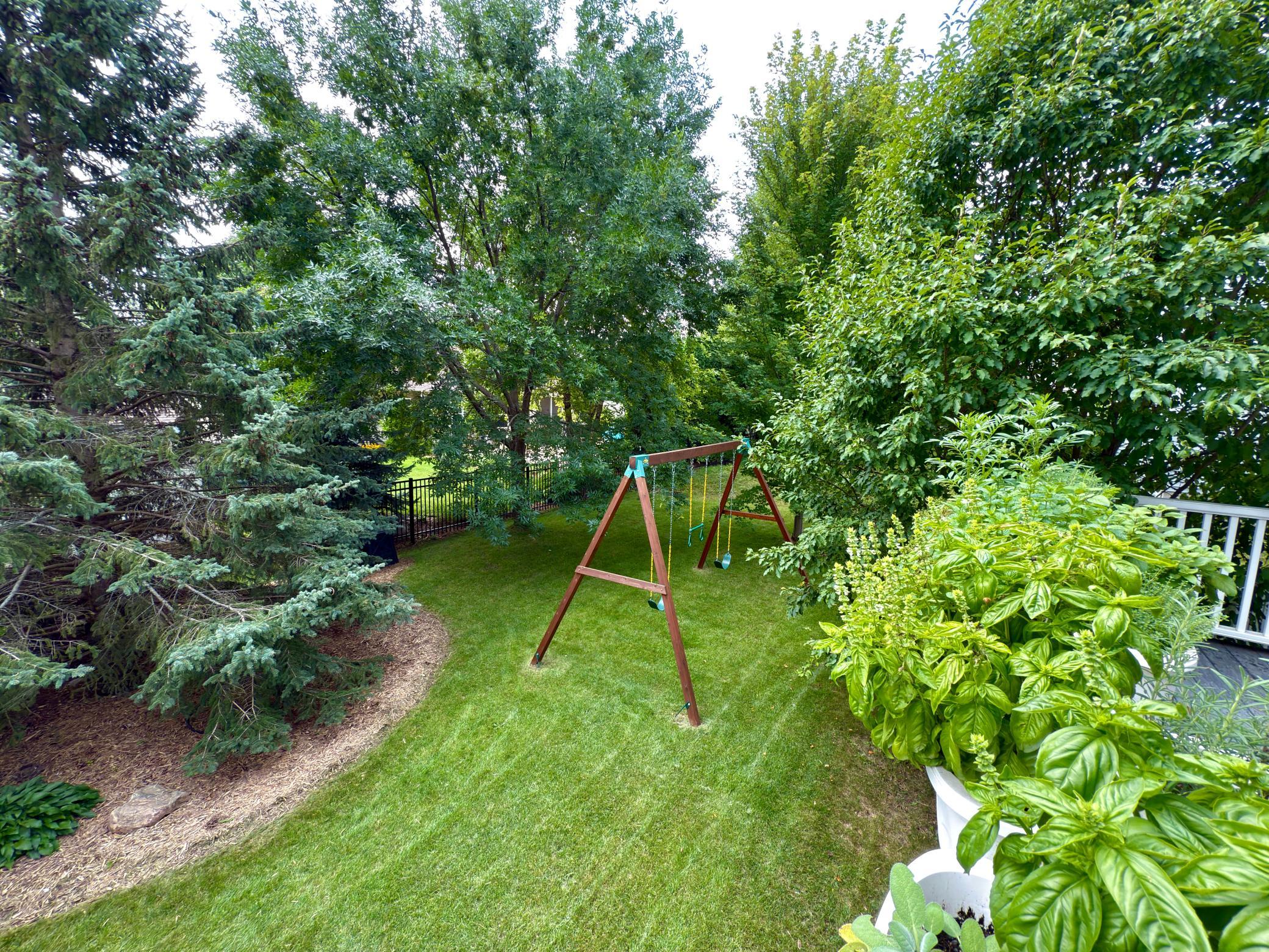 800 East Ridge Drive