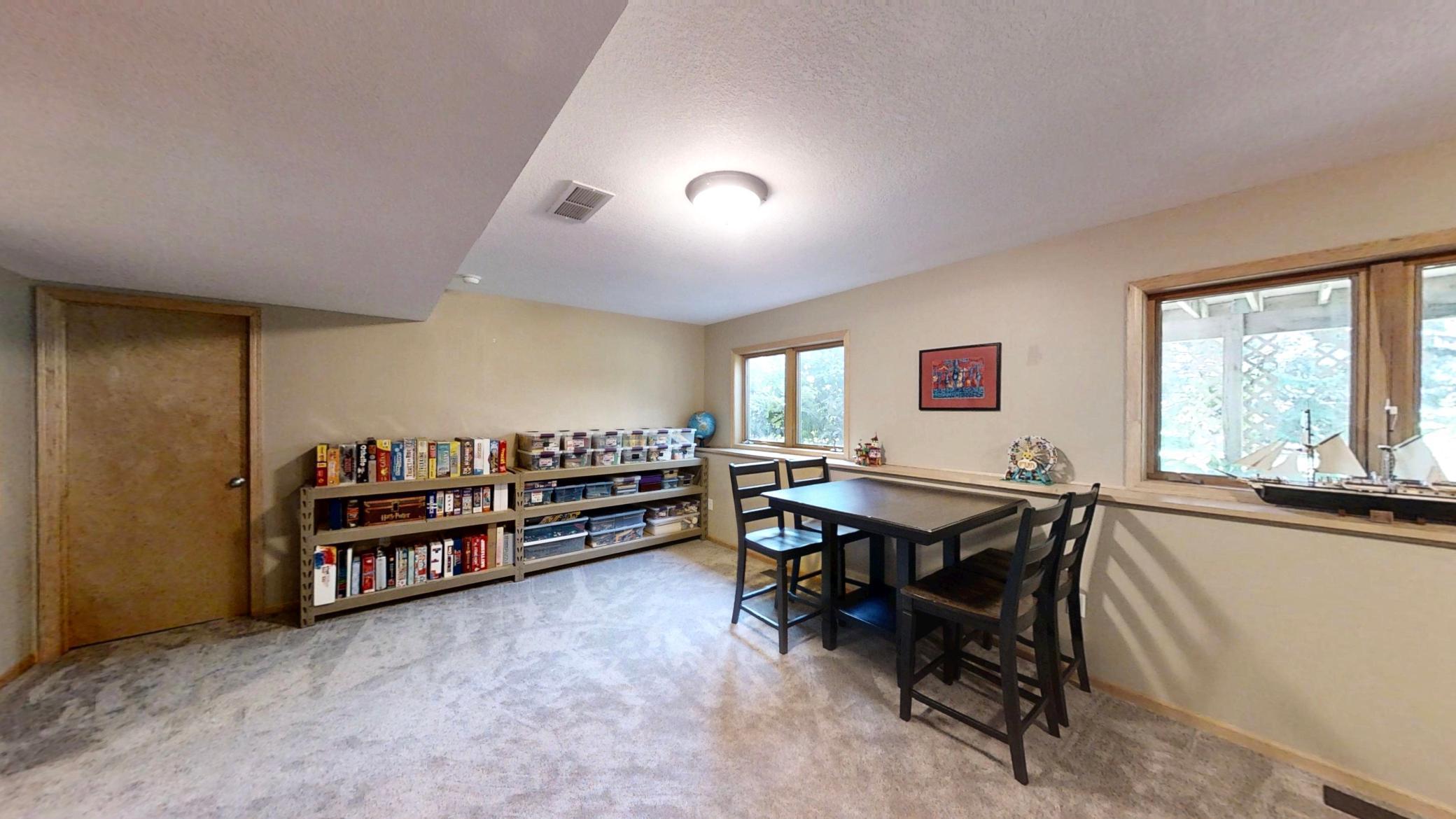 800 East Ridge Drive