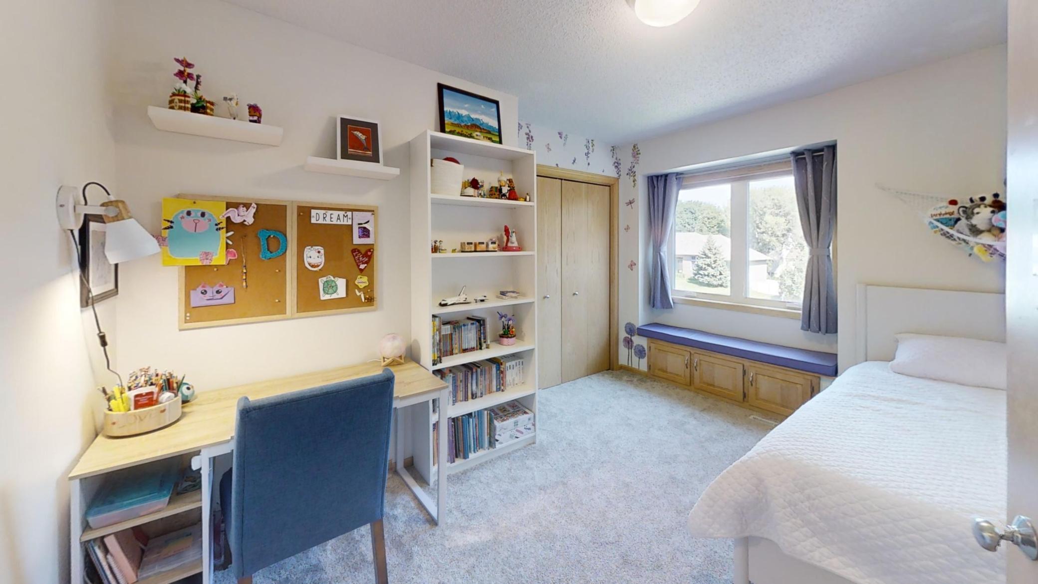800 East Ridge Drive