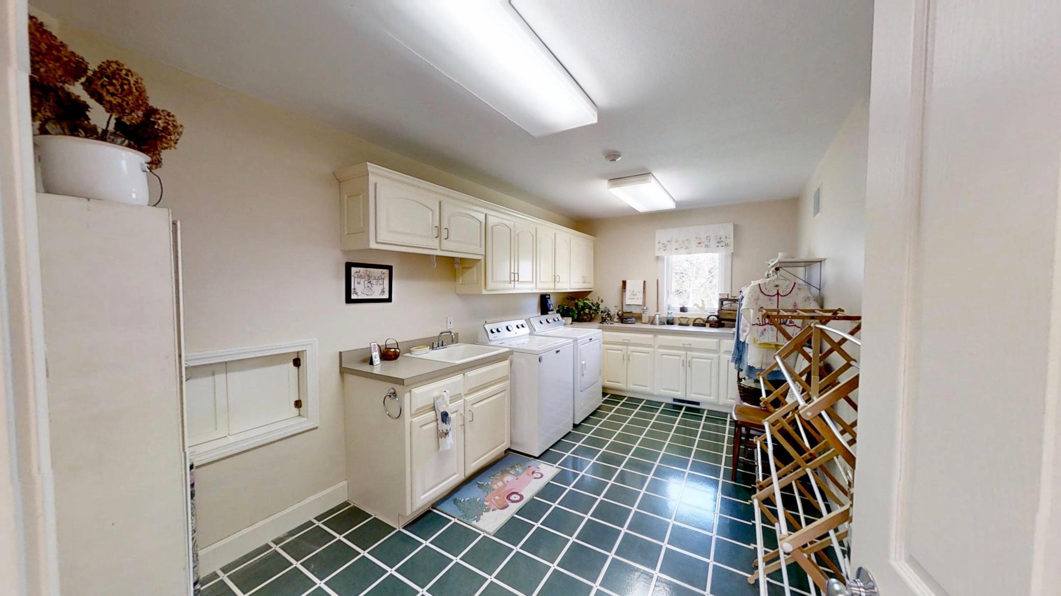 12326 Falk Trail