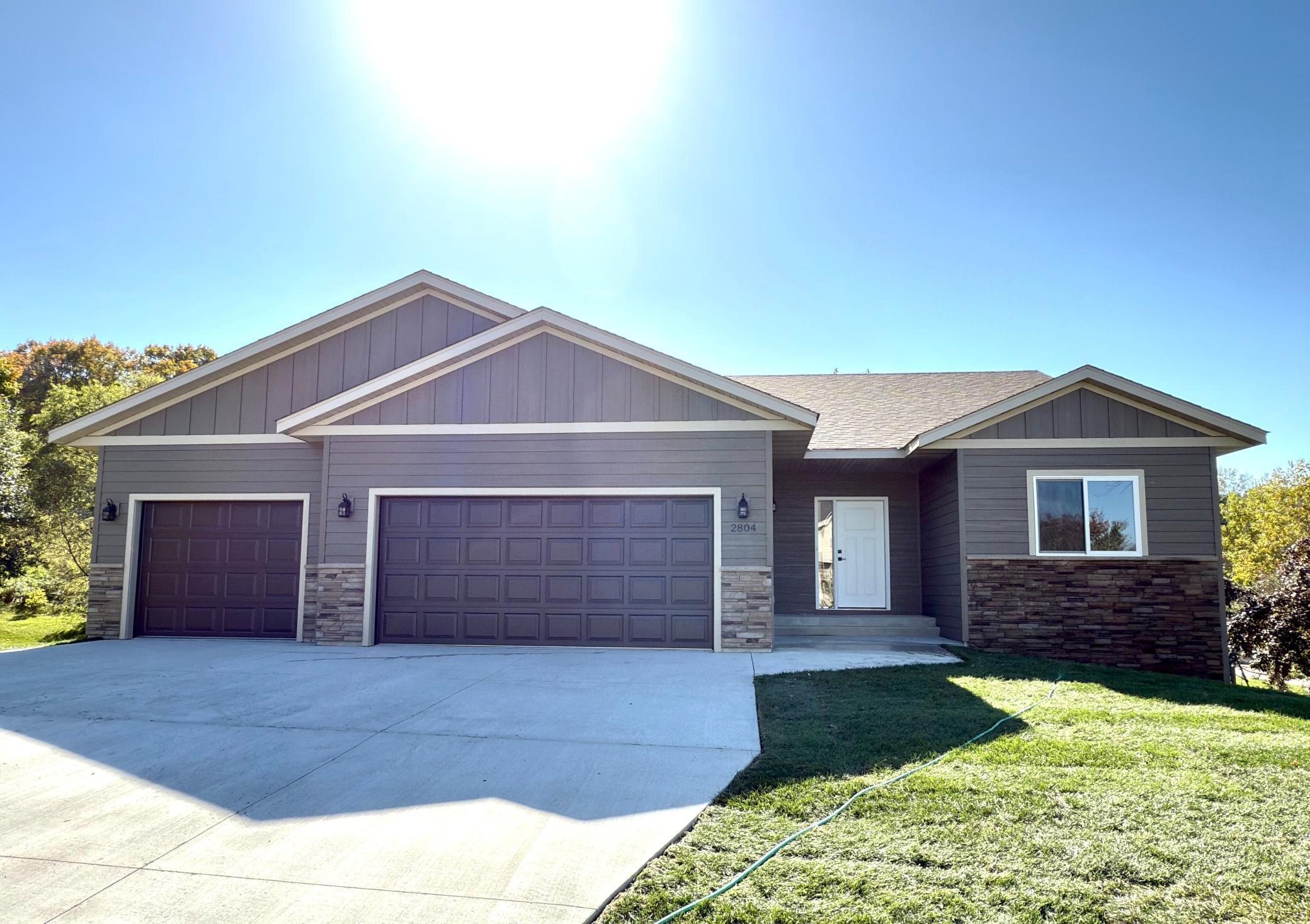 2804 Oak Lawn Drive