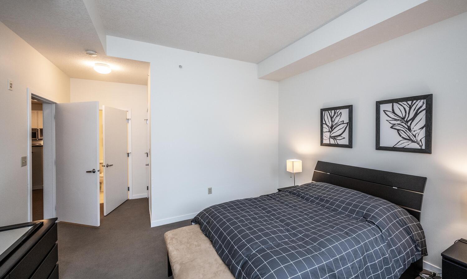 301 7th Street W Unit: 2103
