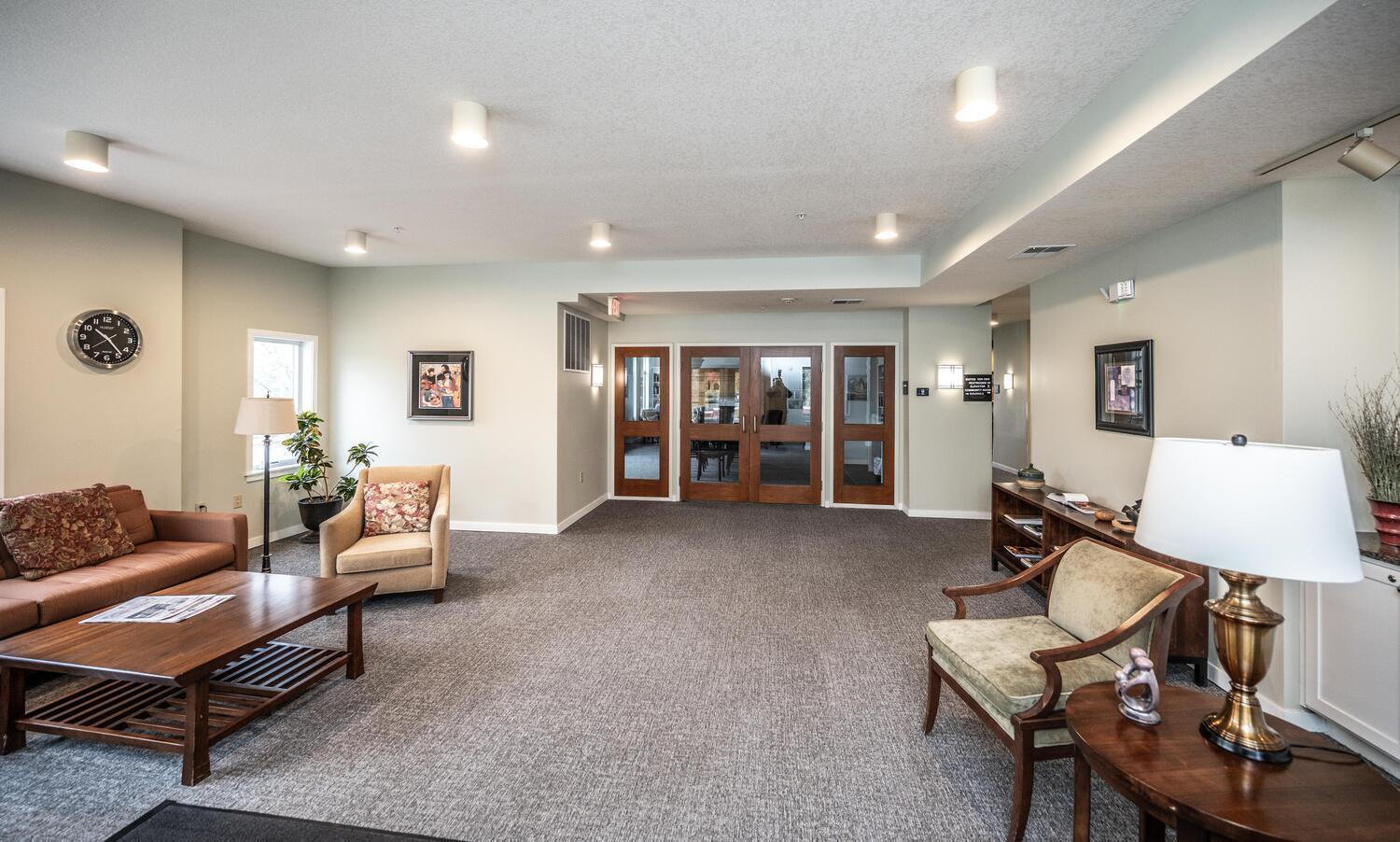 301 7th Street W Unit: 2103