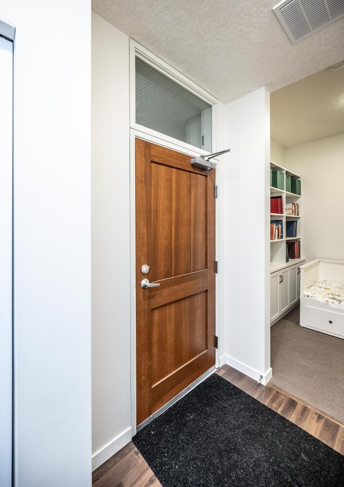 301 7th Street W Unit: 2103