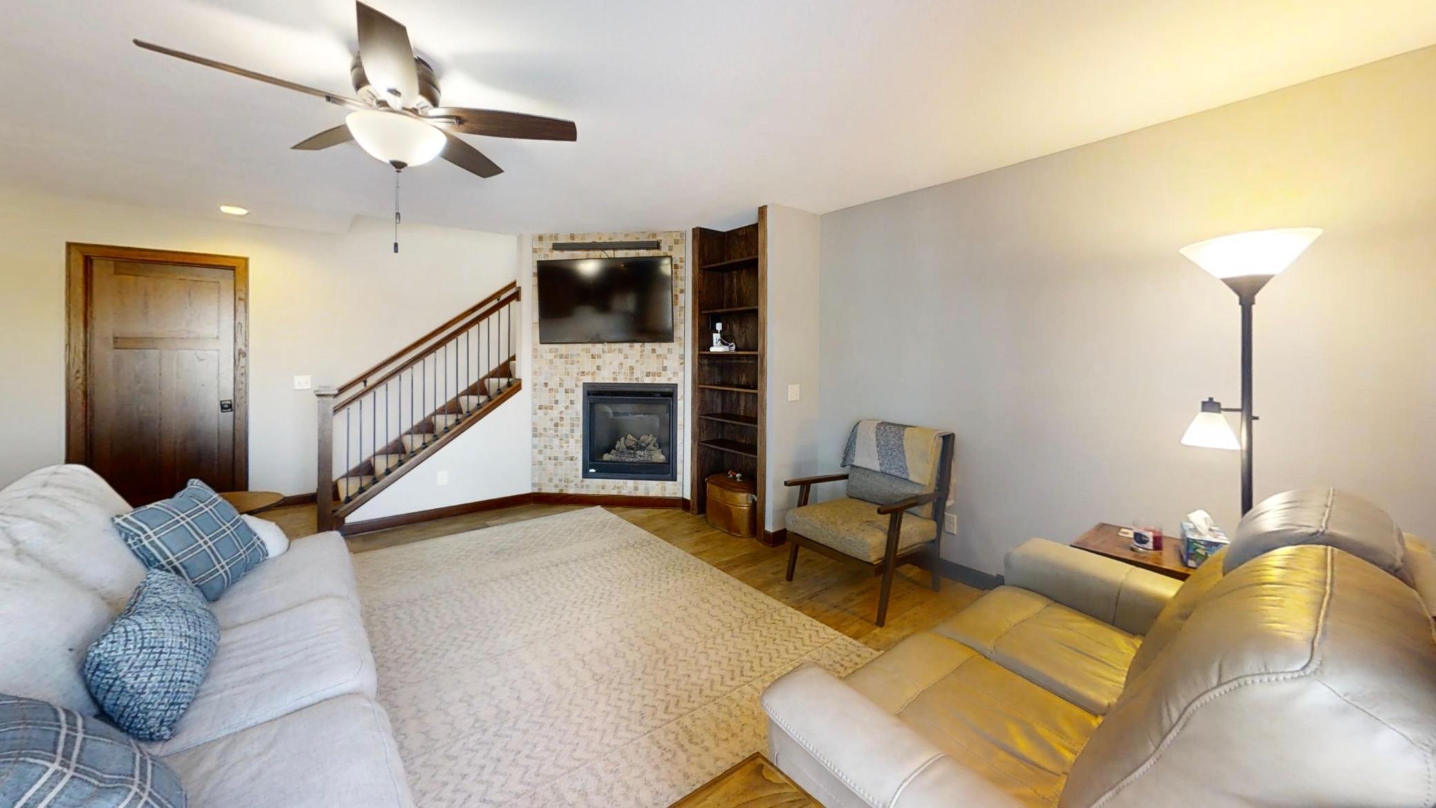 15315 Elm Court