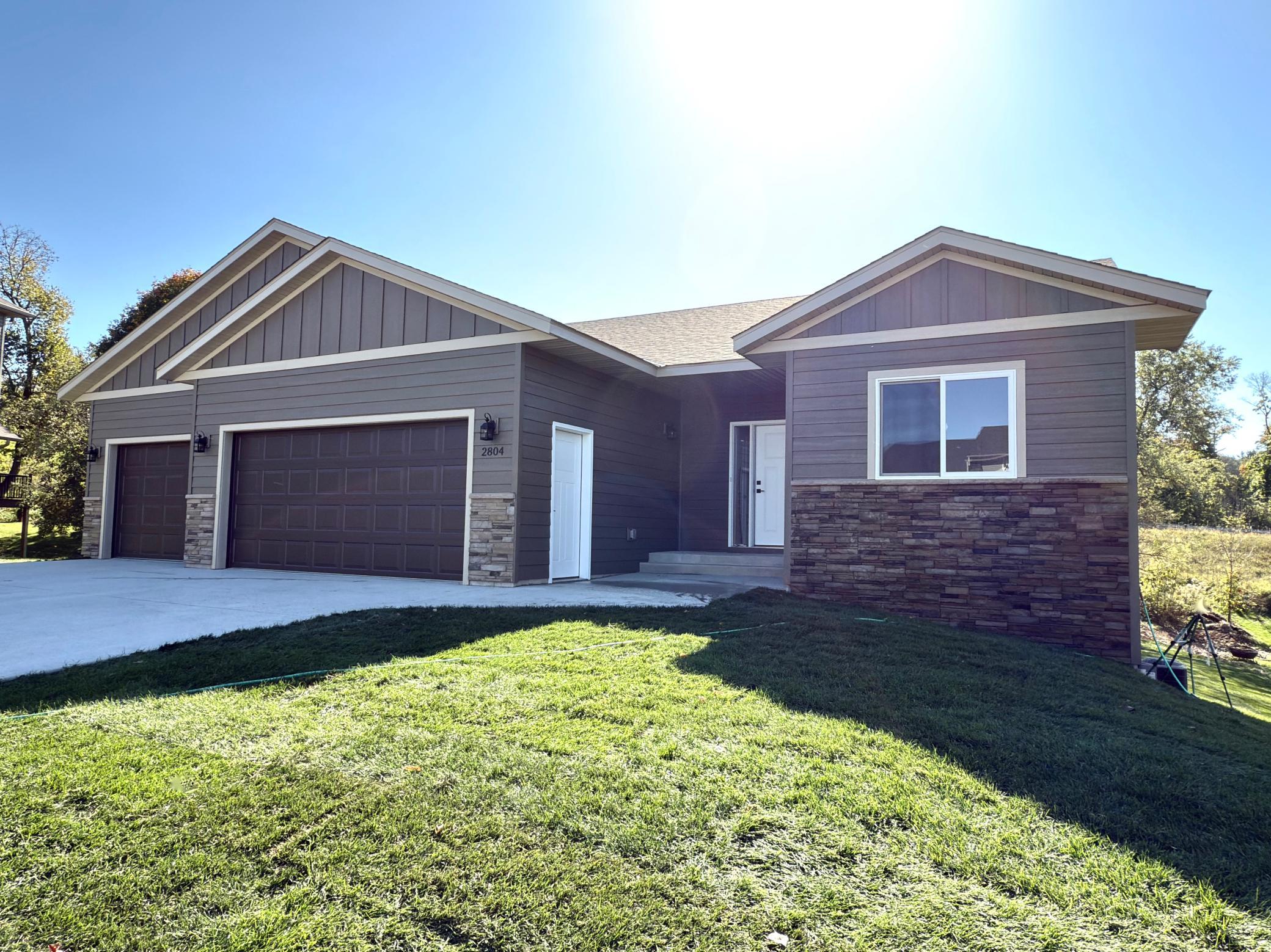2804 Oak Lawn Drive