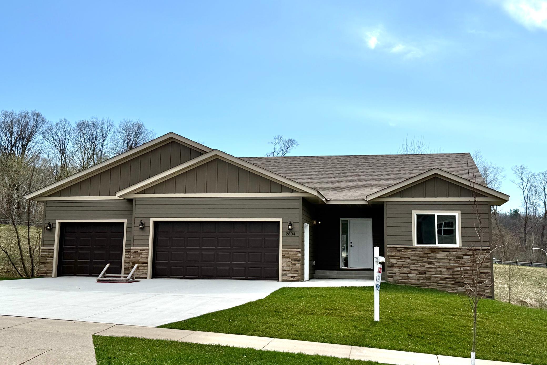 2804 Oak Lawn Drive