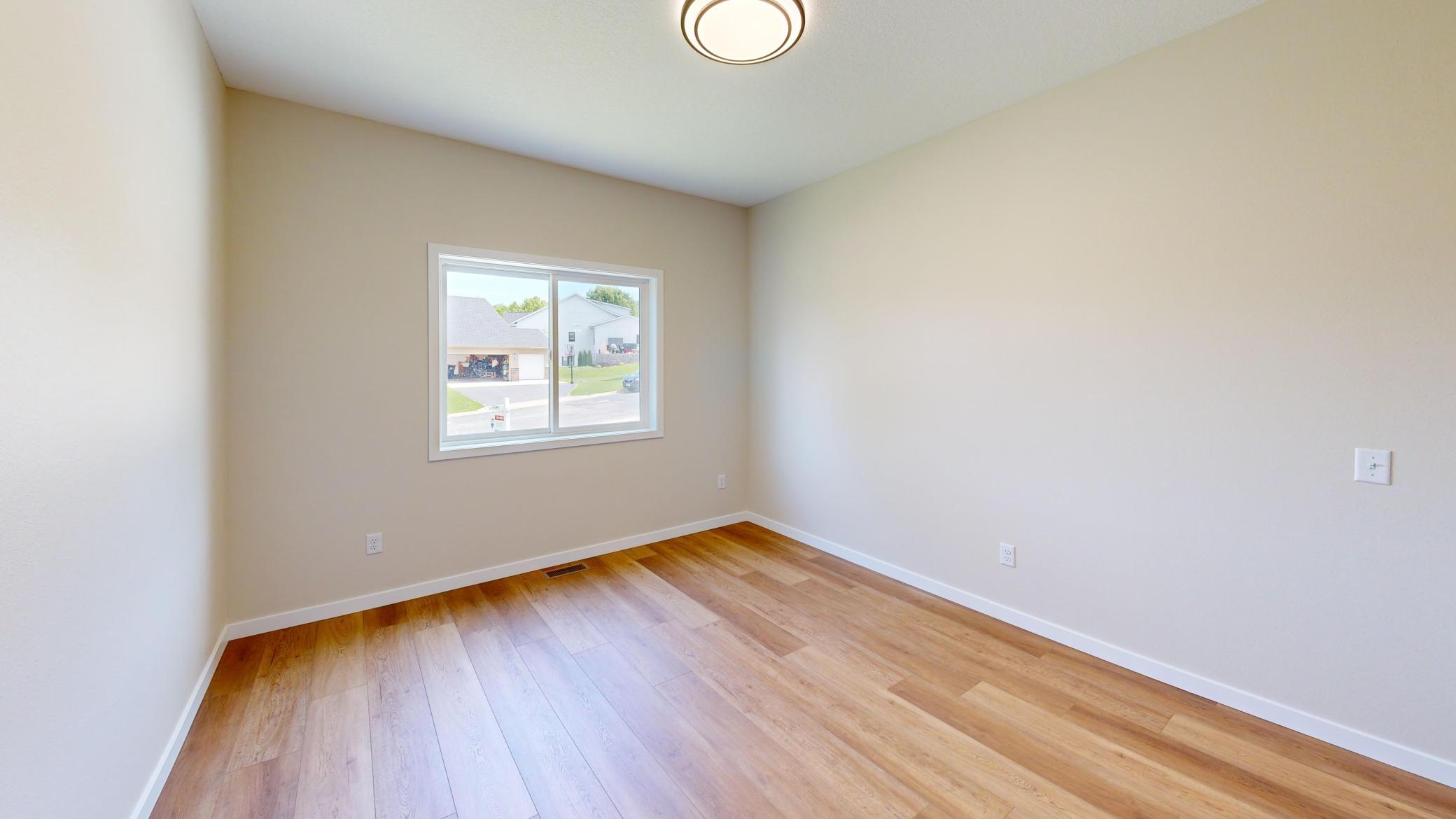2804 Oak Lawn Drive
