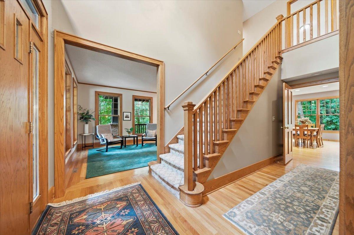 1009 Greenleaf Court