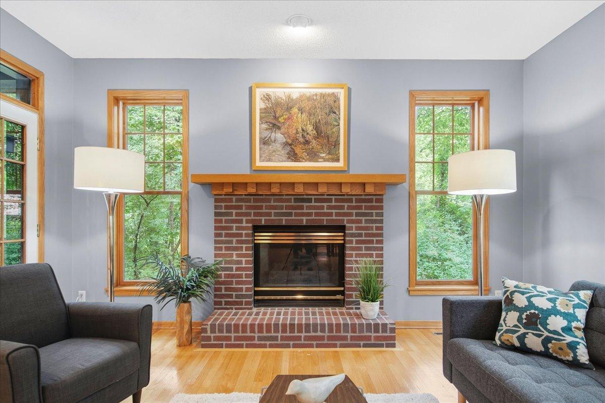 1009 Greenleaf Court