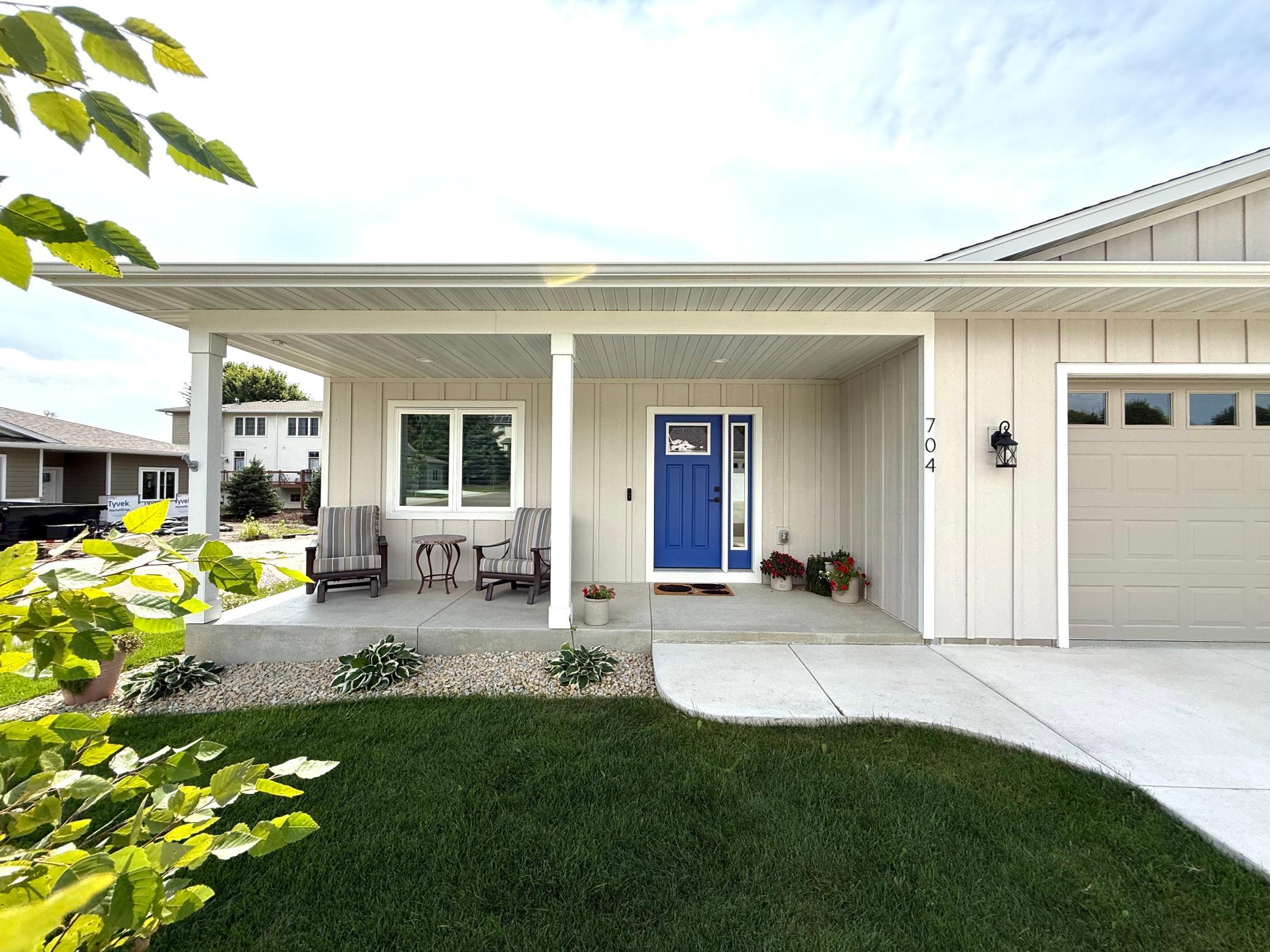 704 Maple Place