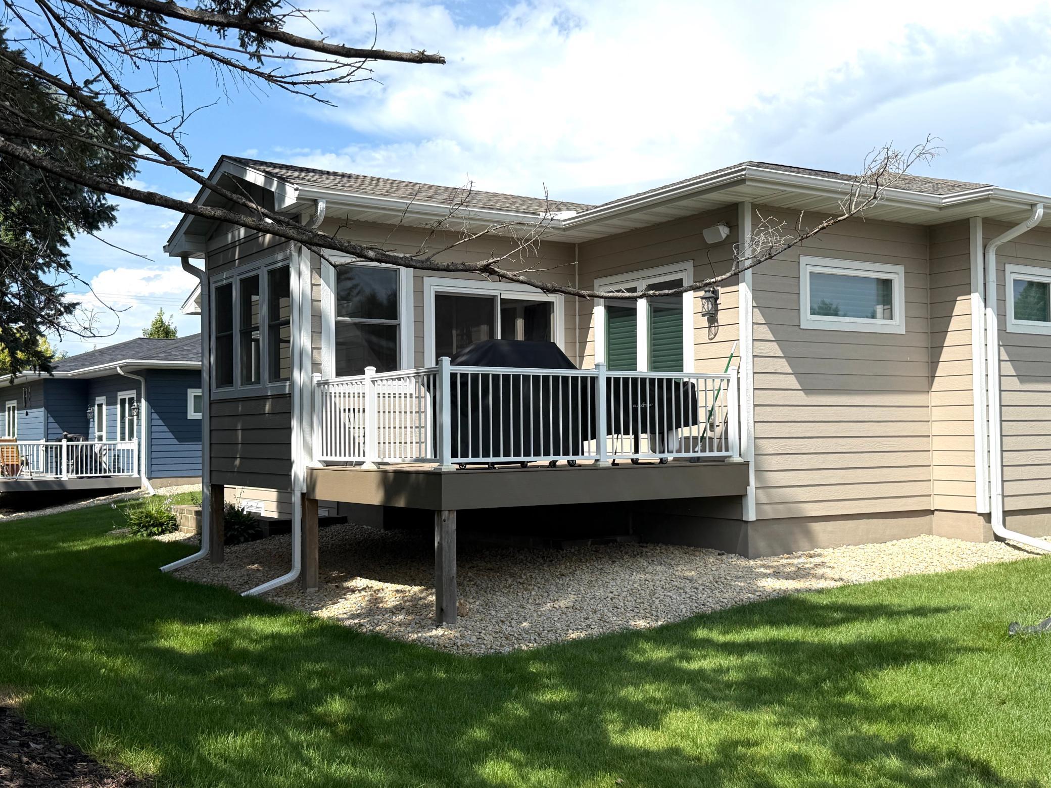 704 Maple Place