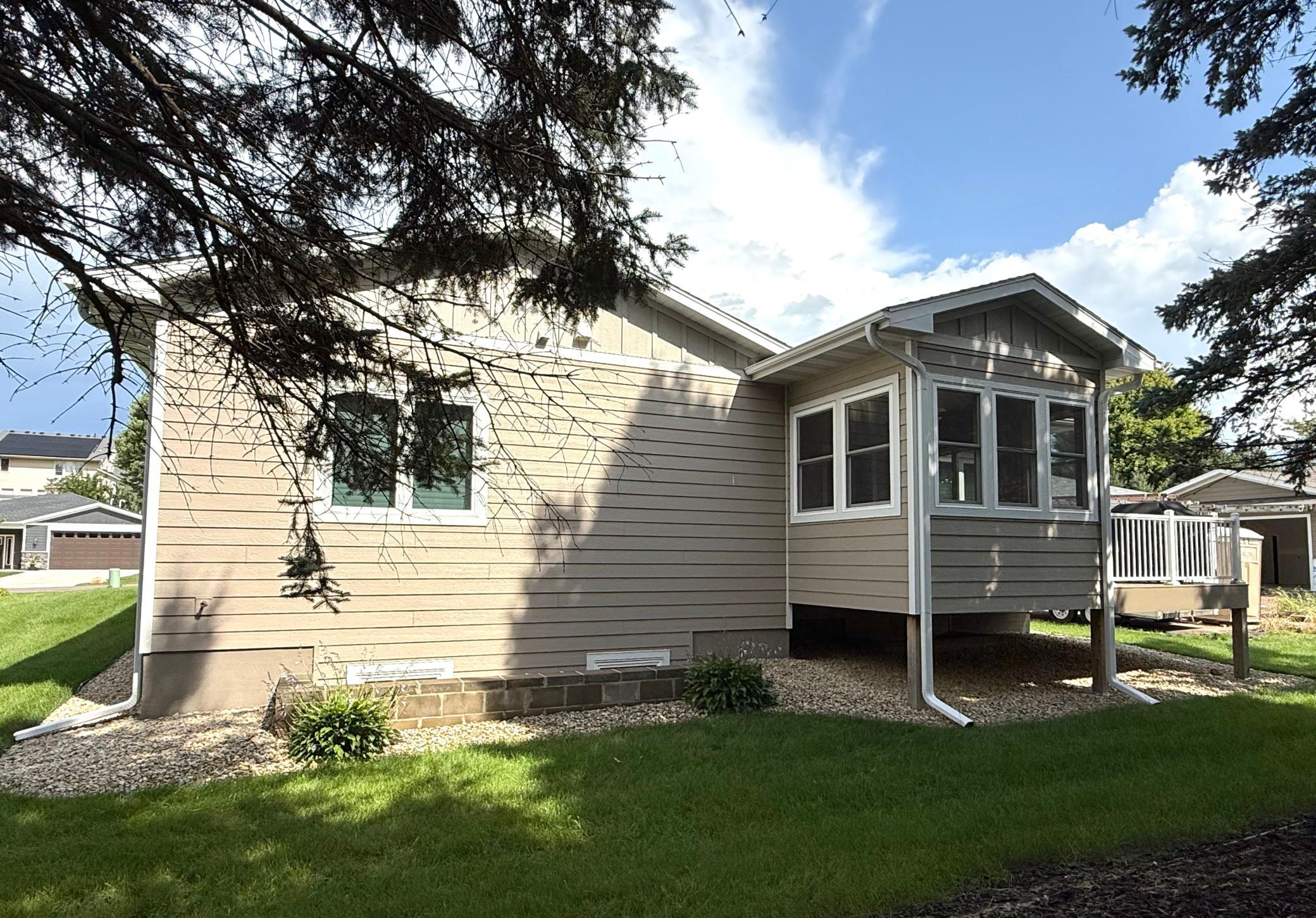 704 Maple Place