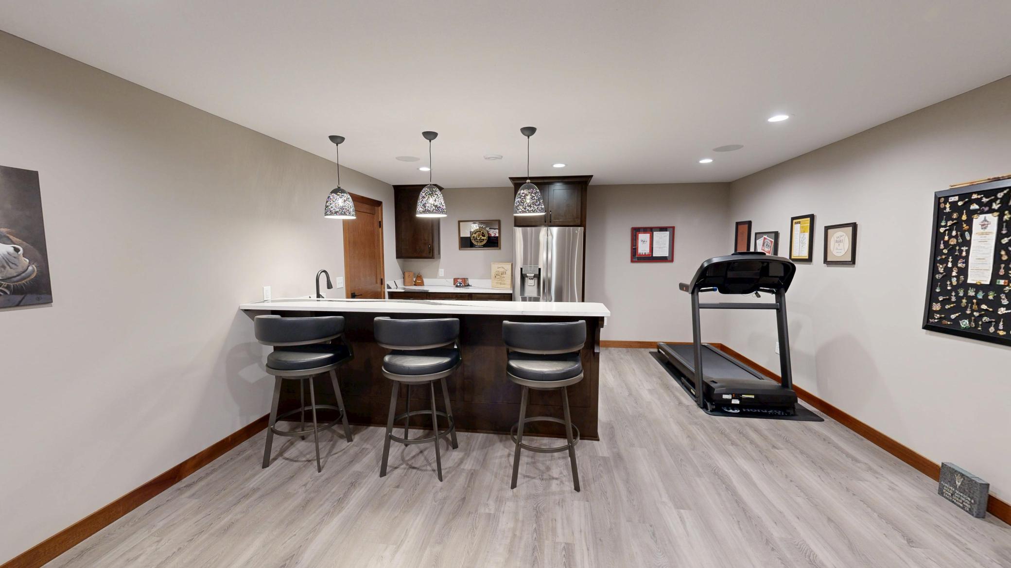 704 Maple Place