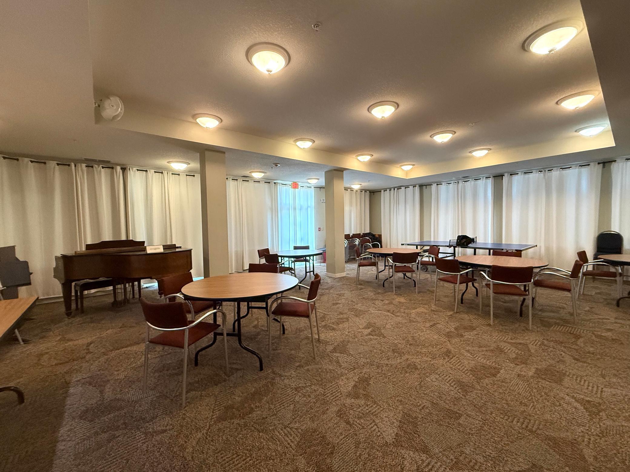 301 7th Street W Unit: 2402