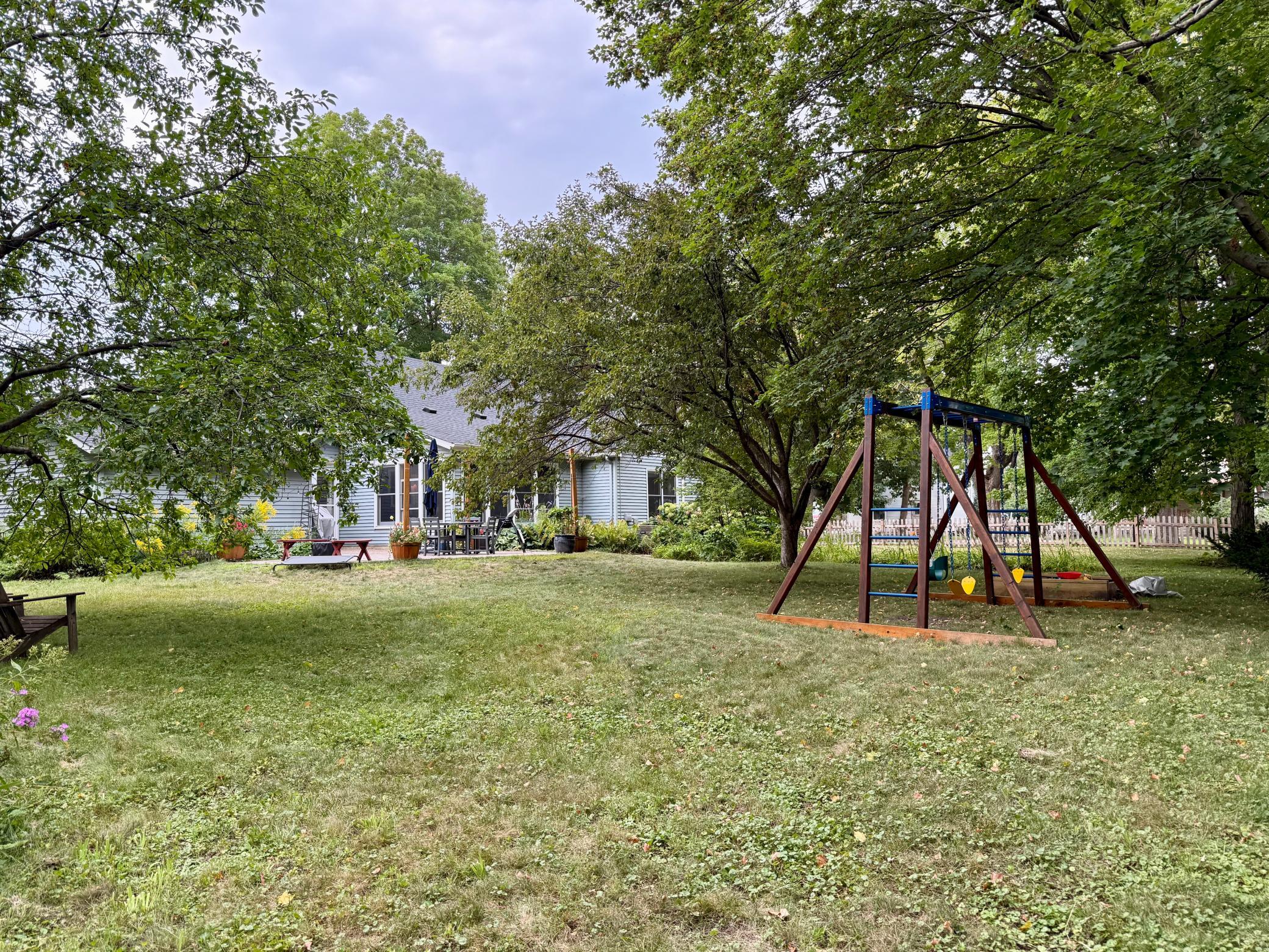 717 Winona Street