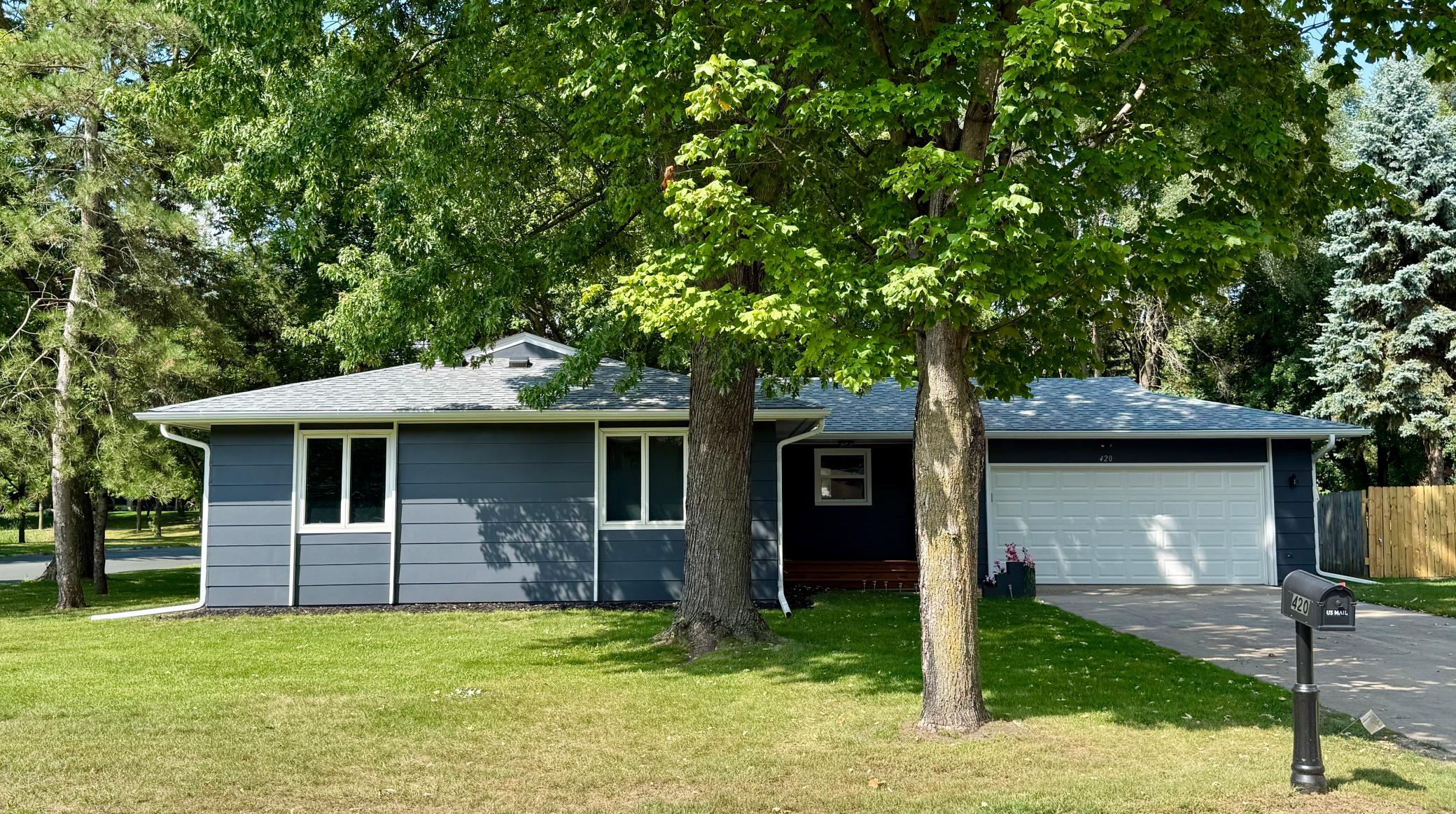 420 Livingston Court
