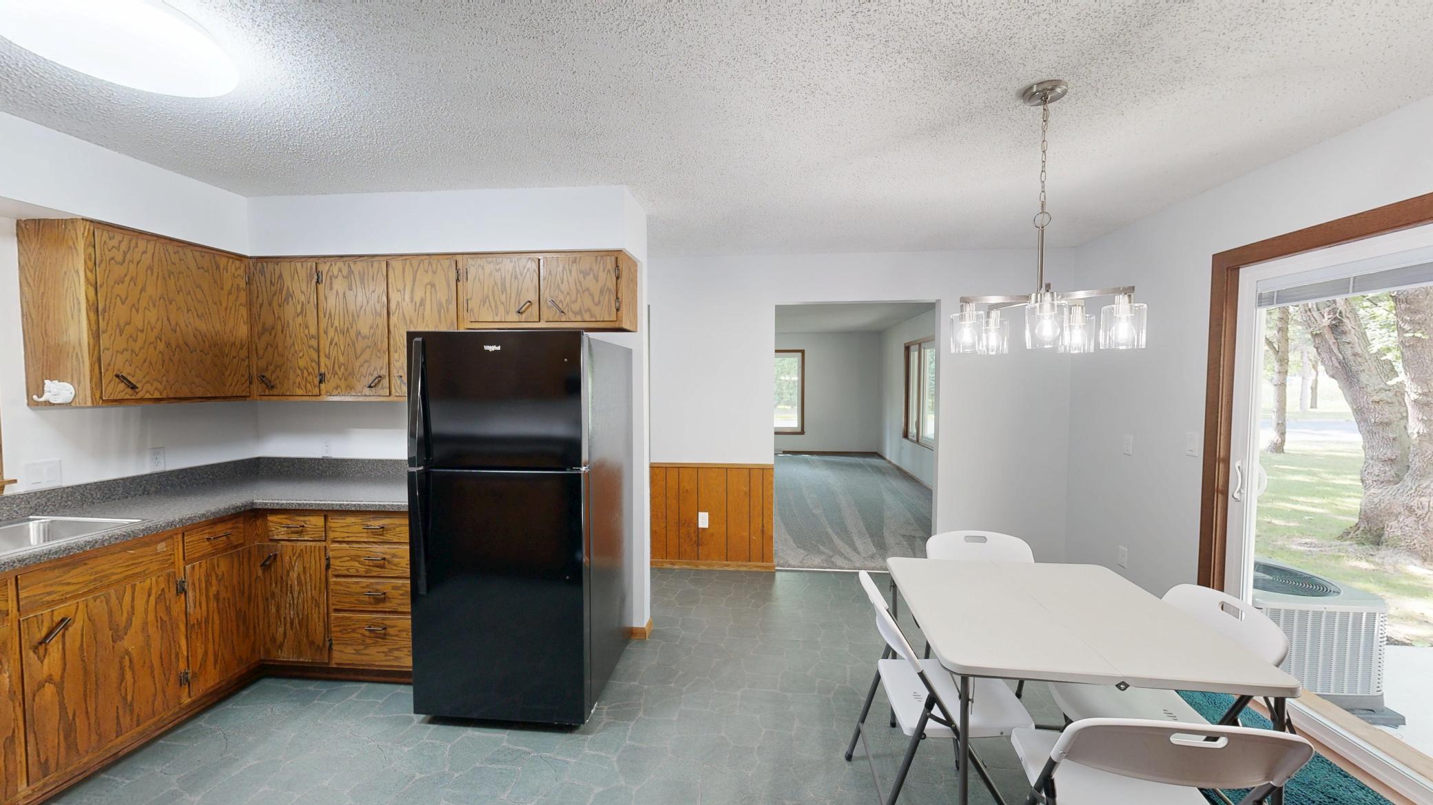 420 Livingston Court