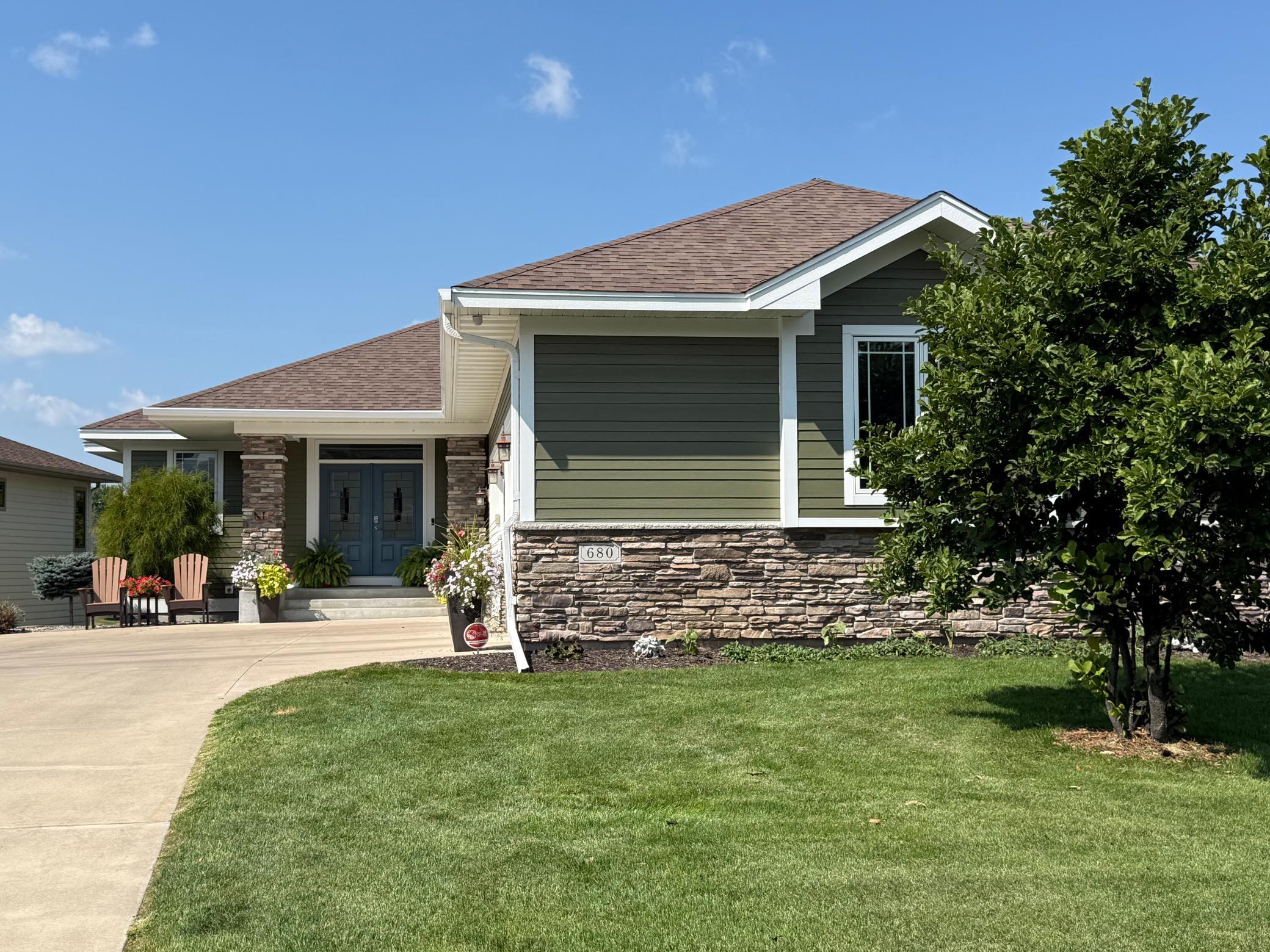 680 Indigo Lane