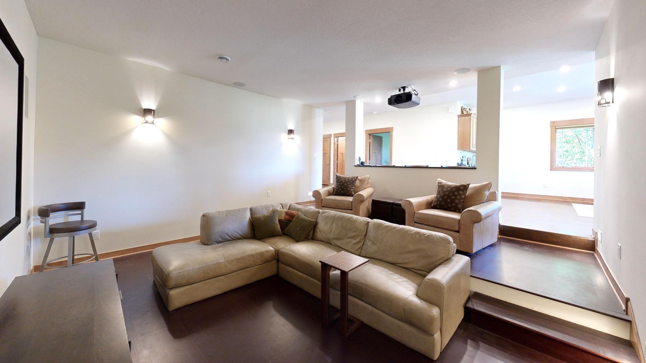680 Indigo Lane