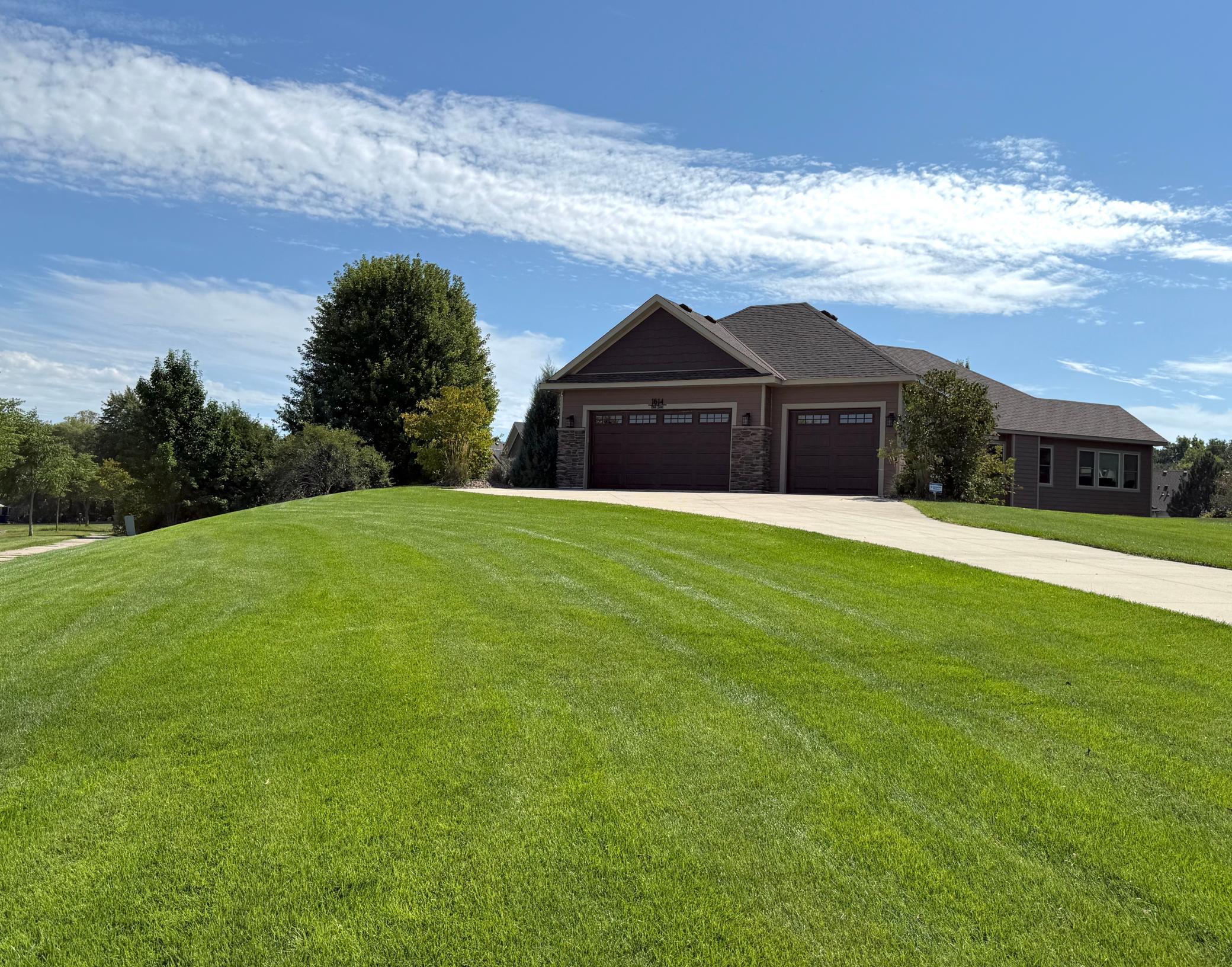 1614 Quie Lane