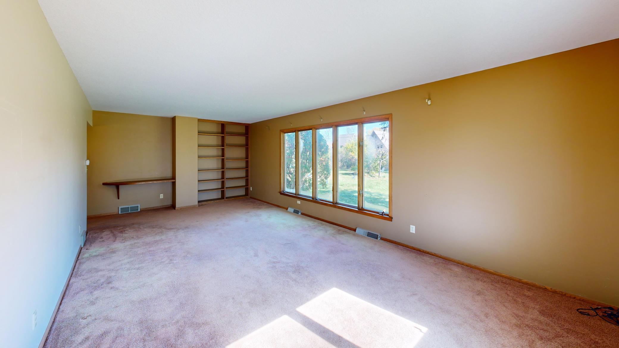 1211 Archibald Court