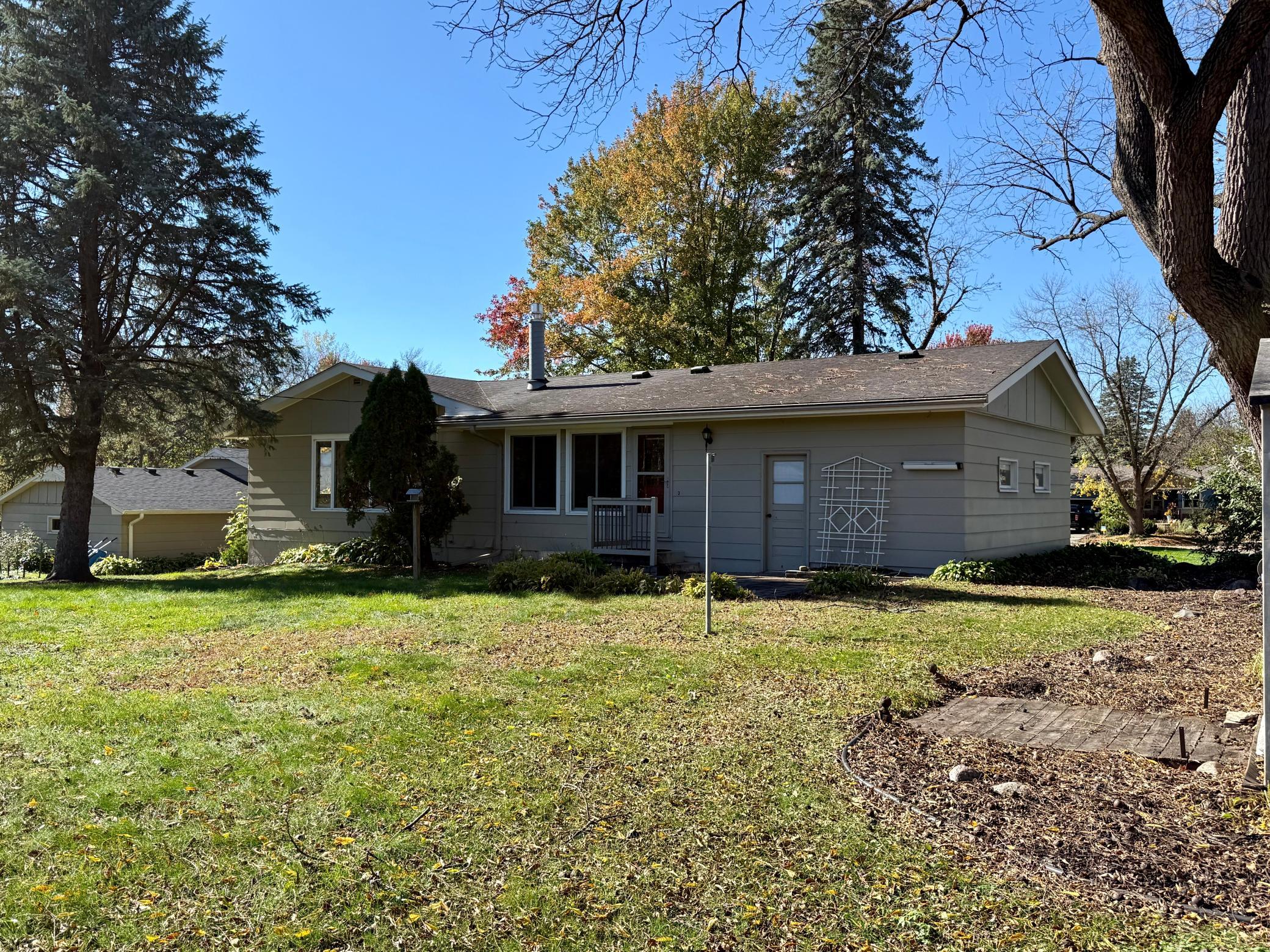 1211 Archibald Court