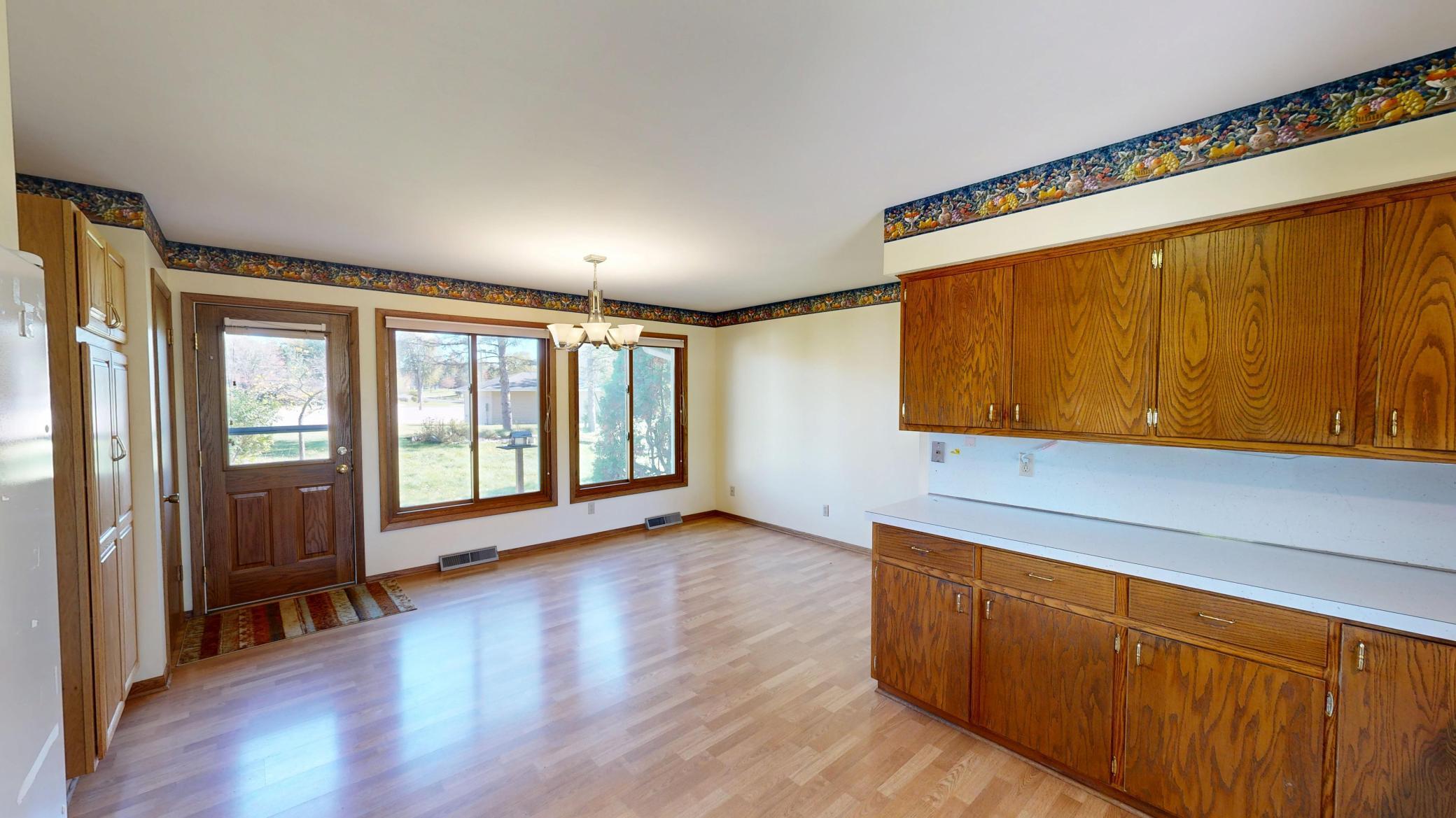1211 Archibald Court
