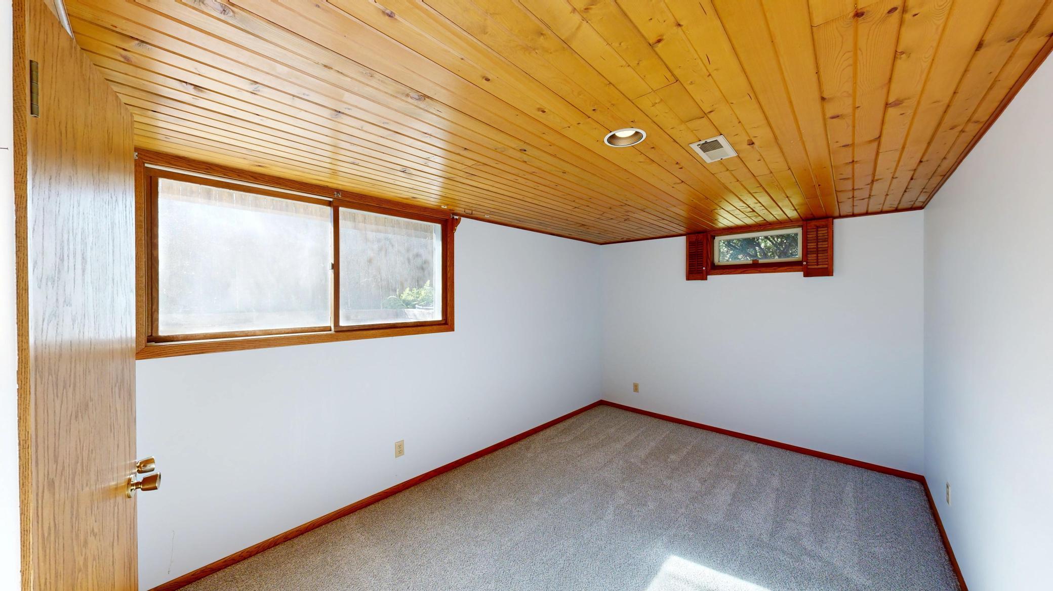 1211 Archibald Court