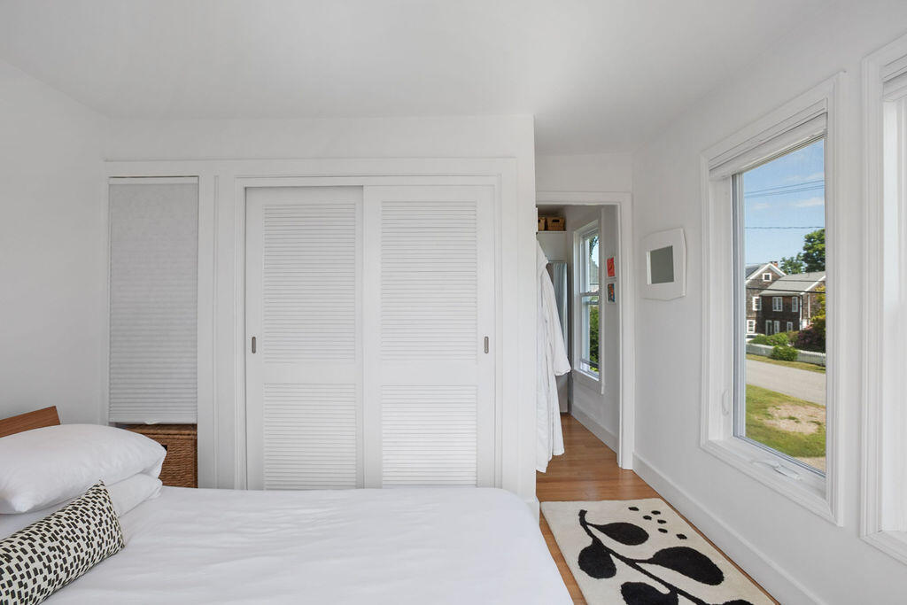 20 Lester B. Orcutt Boulevard, 4