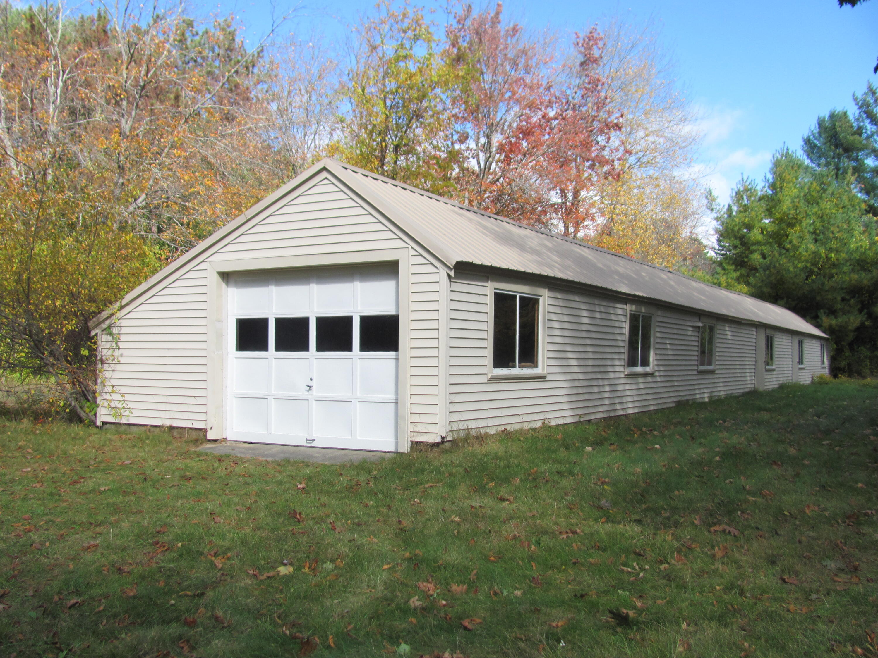 11 Colonial Drive