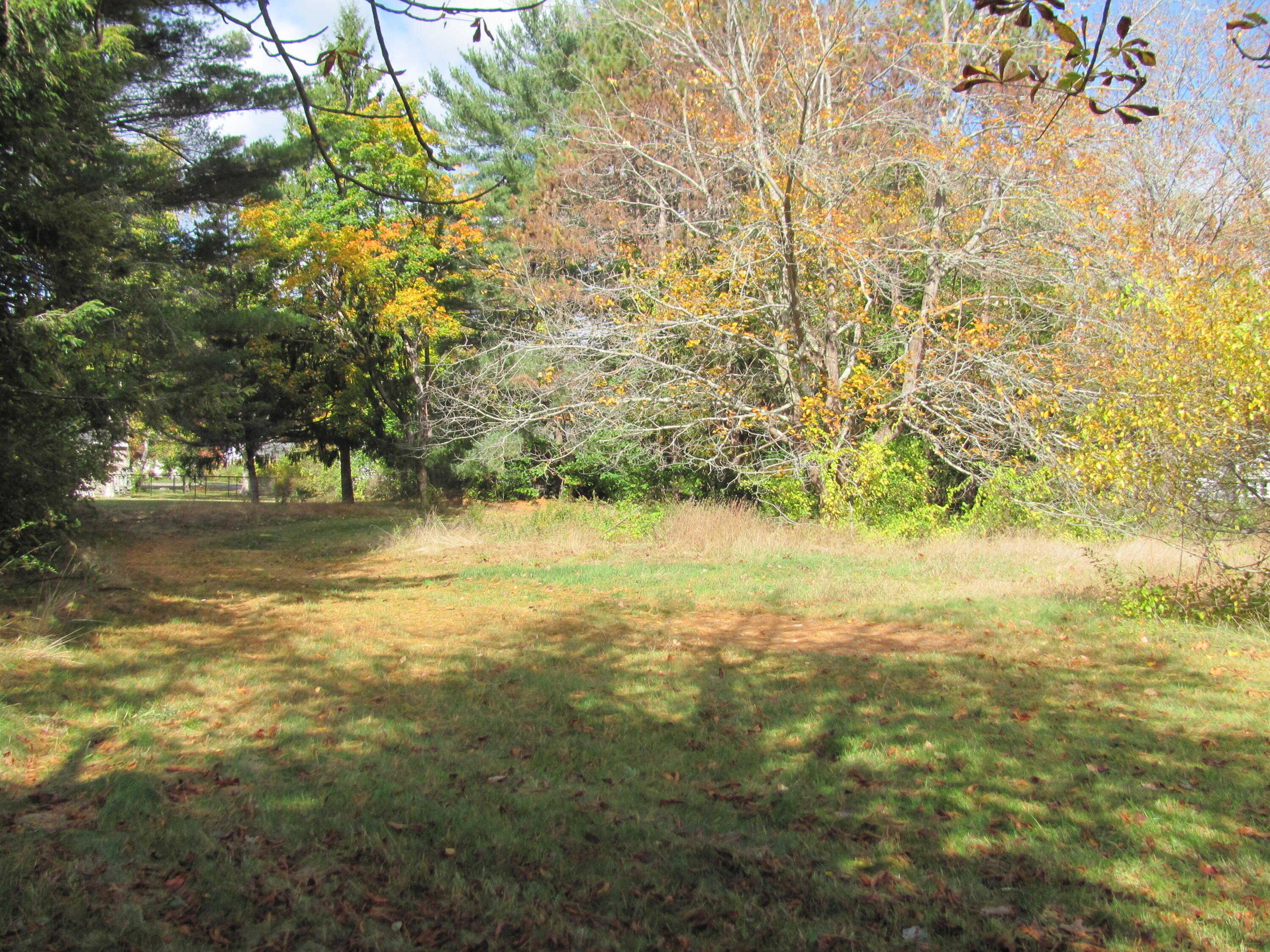 11 Colonial Drive