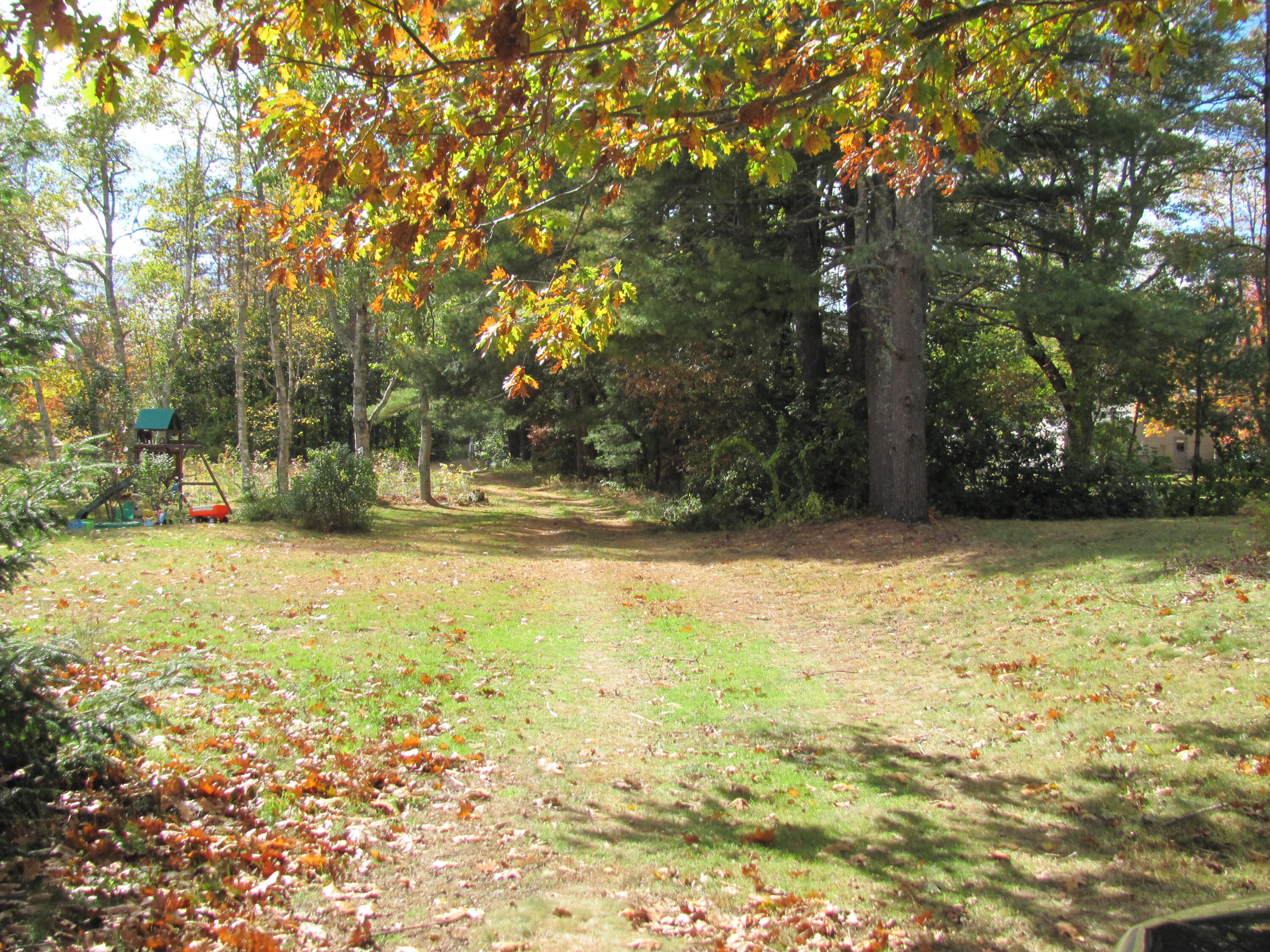 11 Colonial Drive