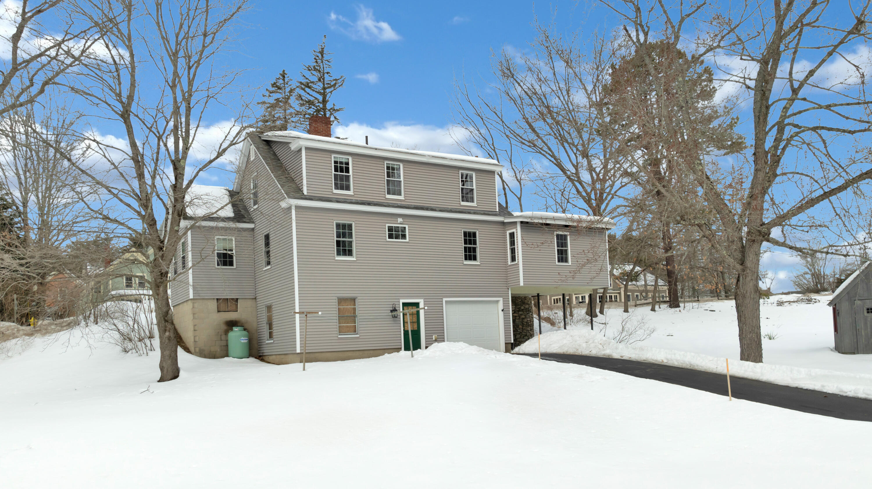66 Oak Street