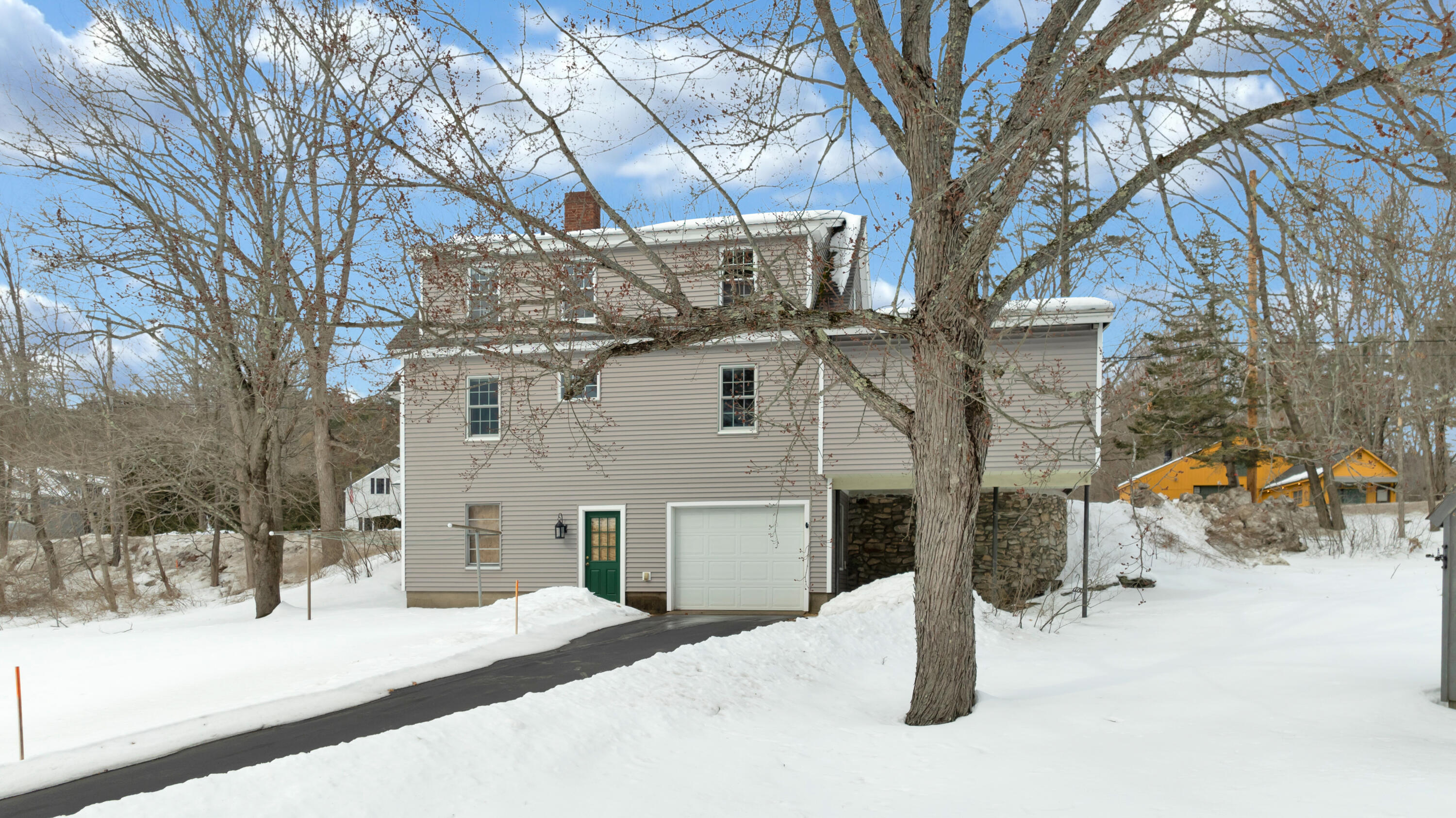 66 Oak Street