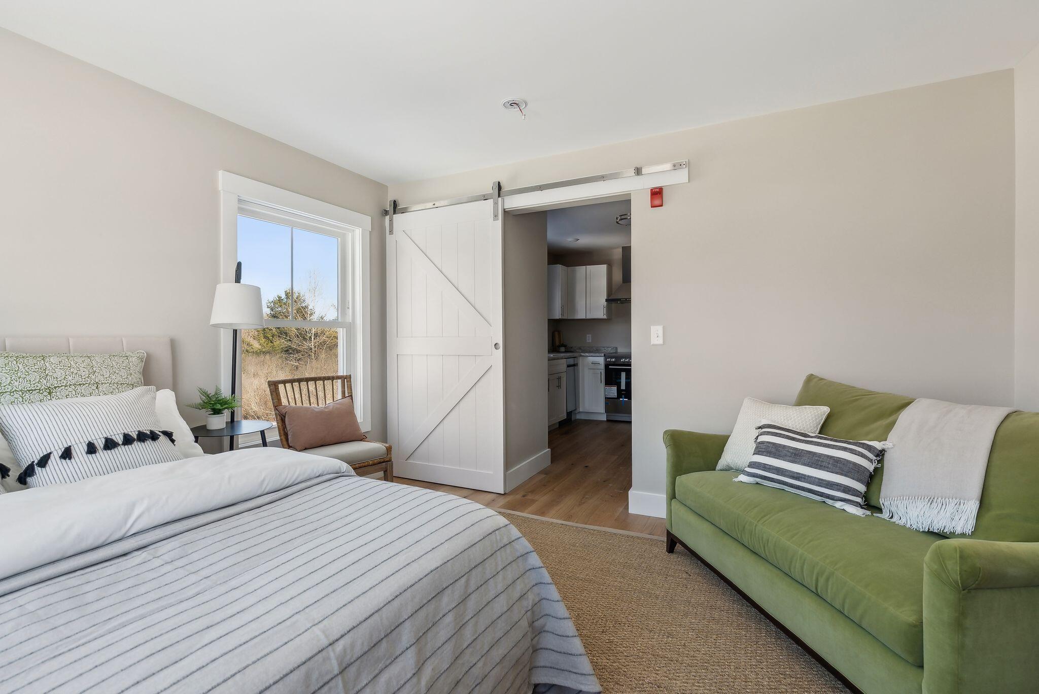 24 Three Pines Drive, 101