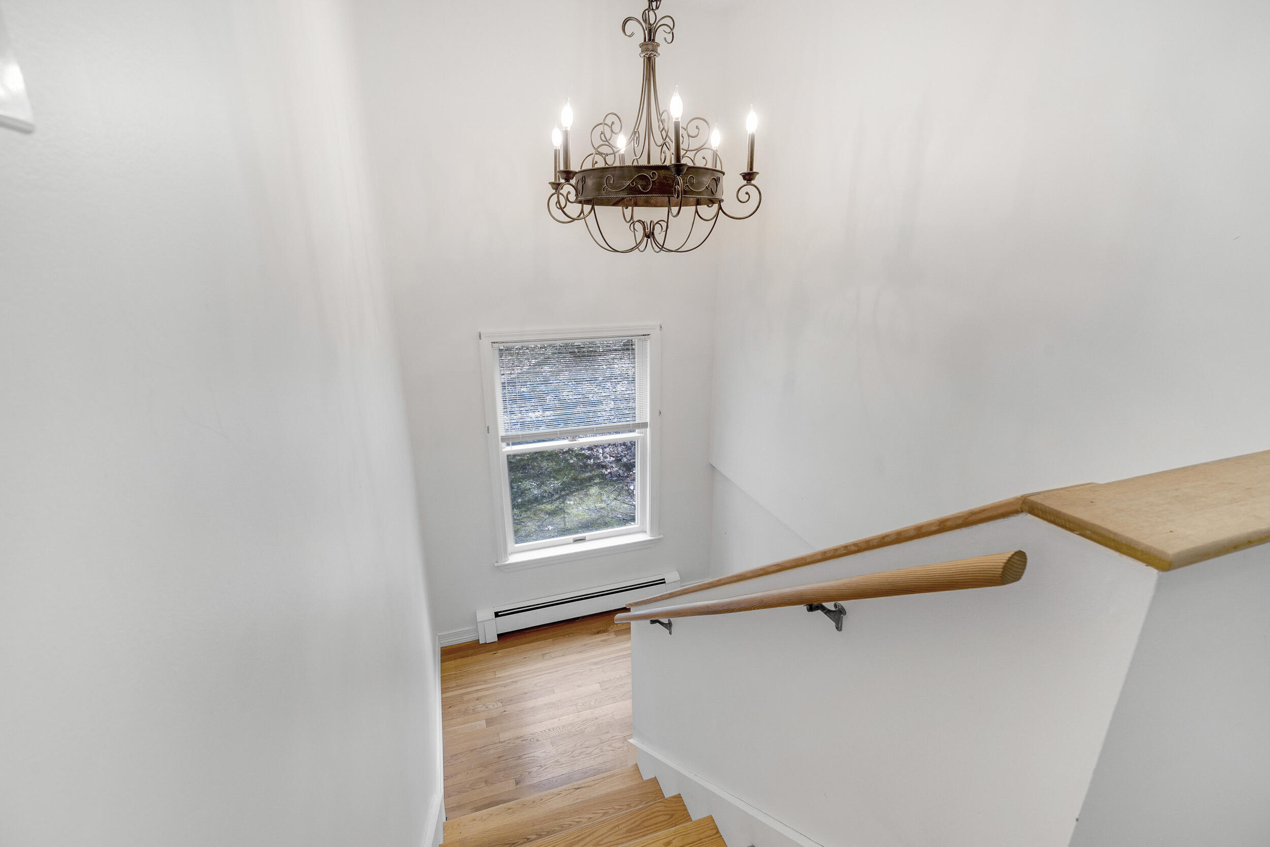 121 Log Cabin Road