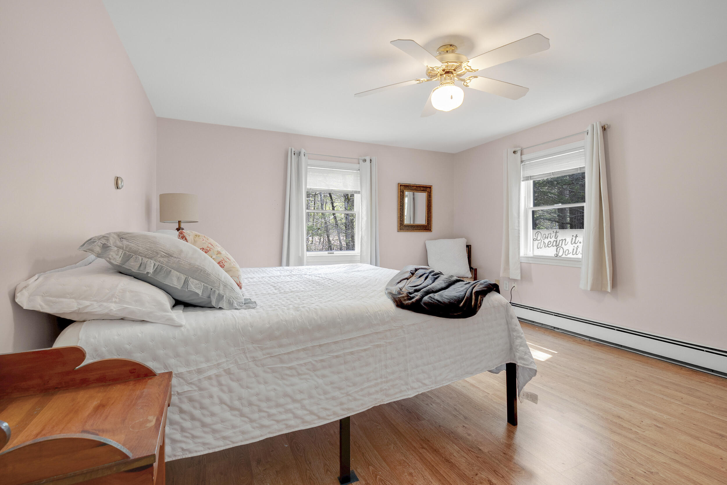 121 Log Cabin Road