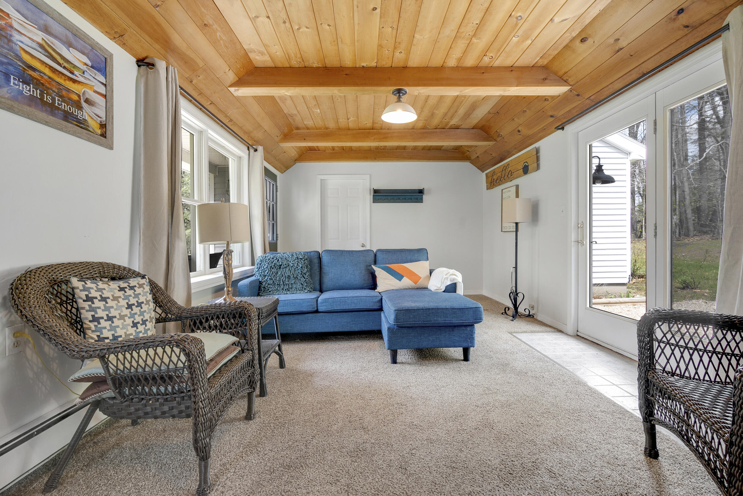 121 Log Cabin Road