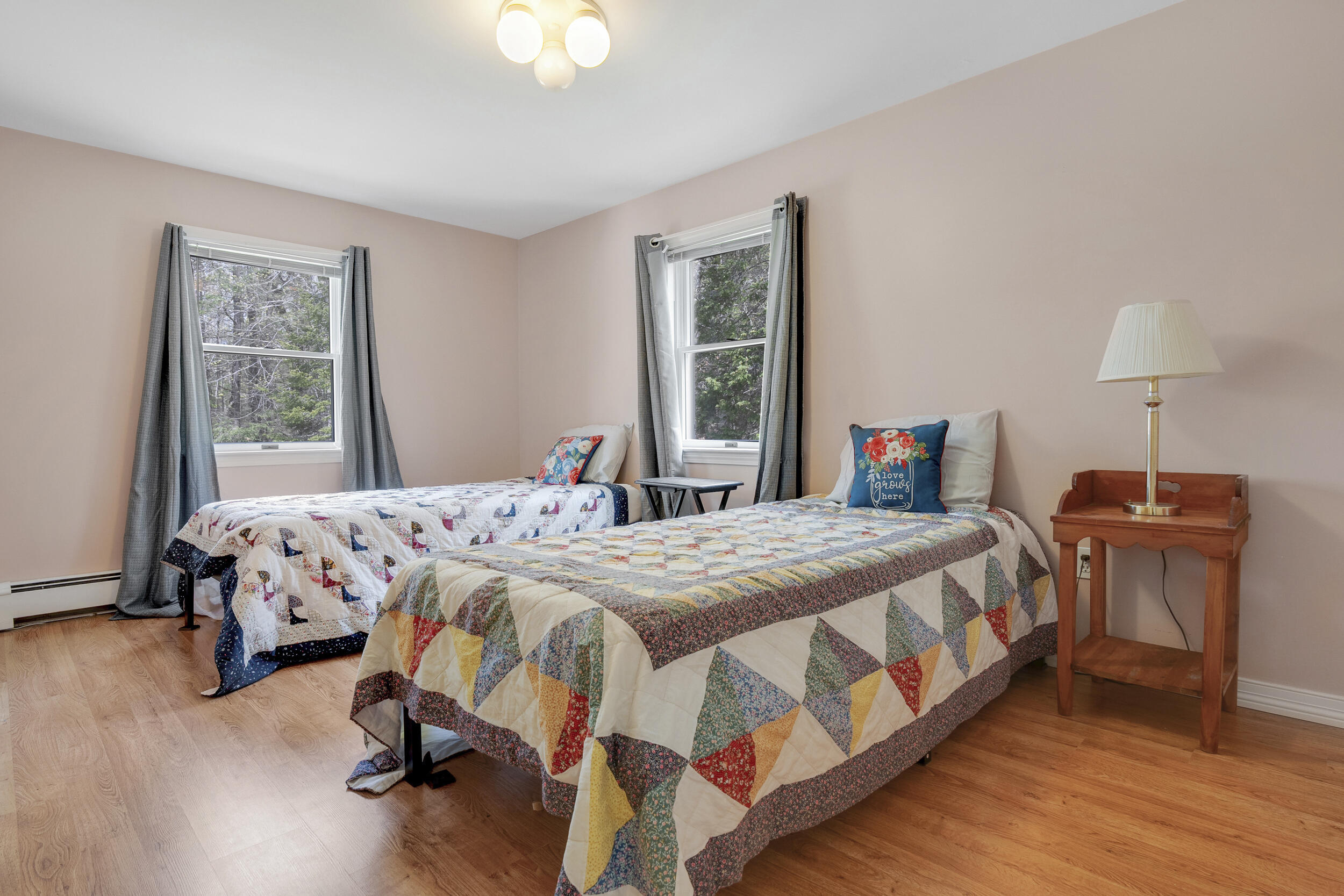 121 Log Cabin Road