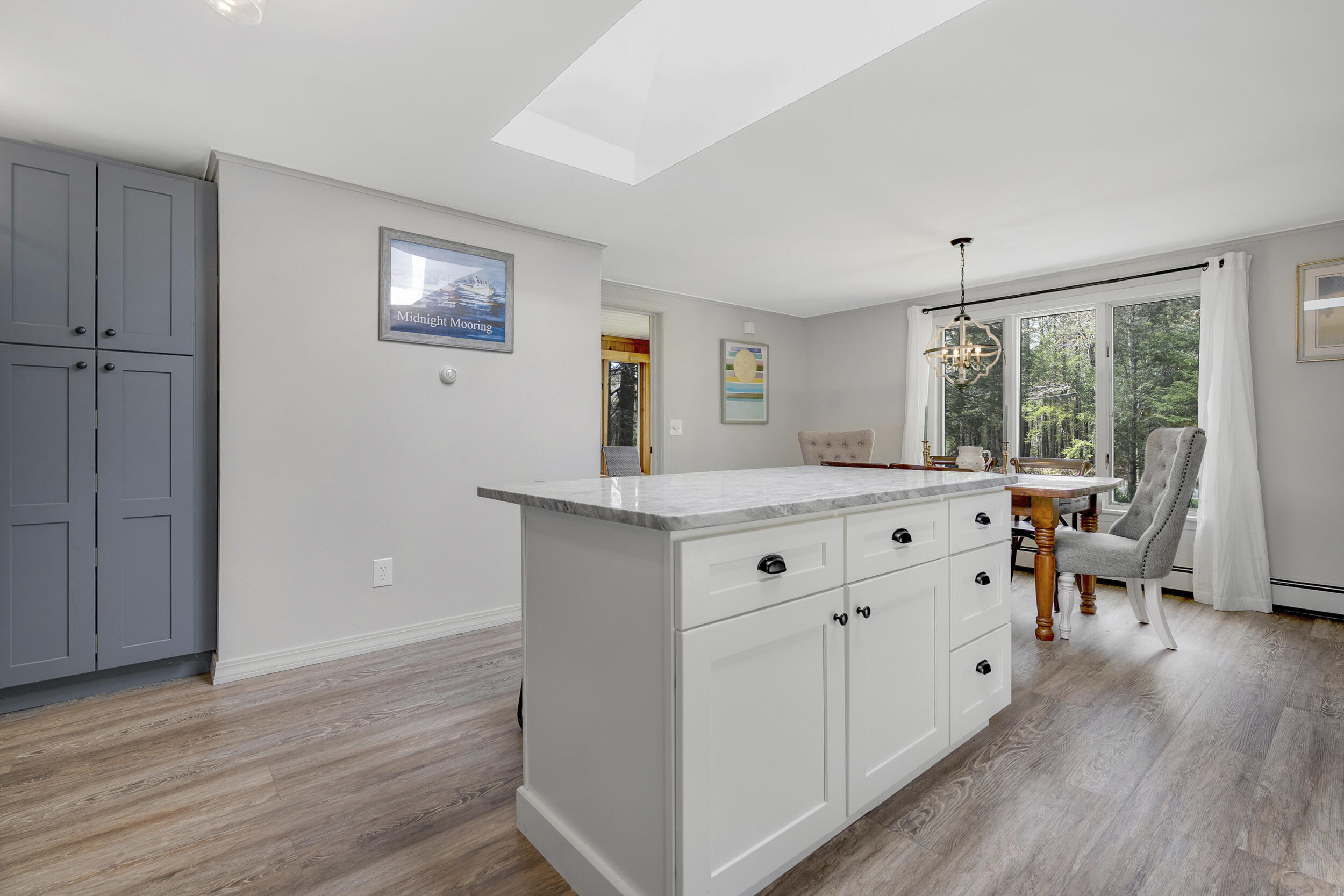 121 Log Cabin Road