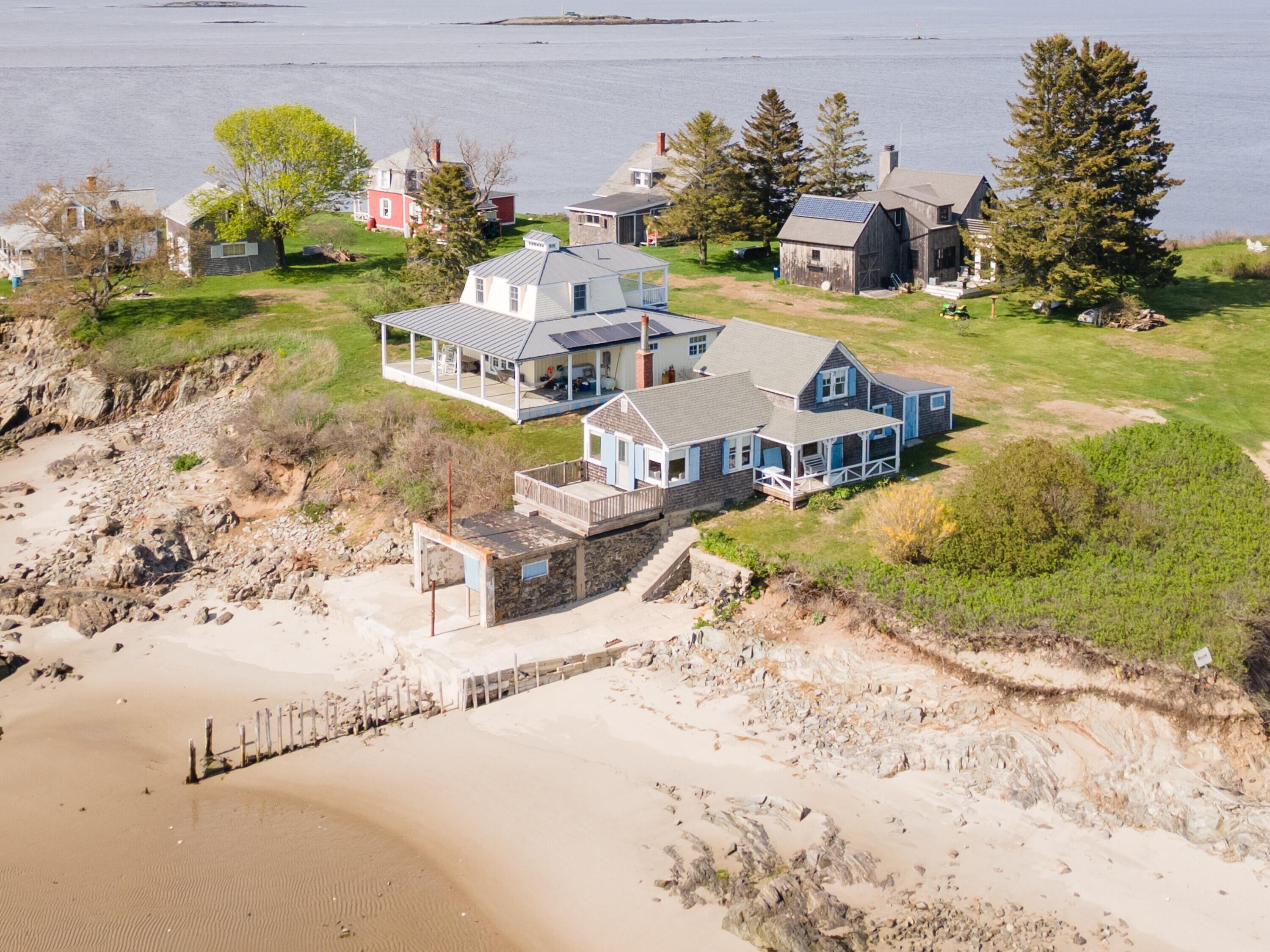 7 Basket Island